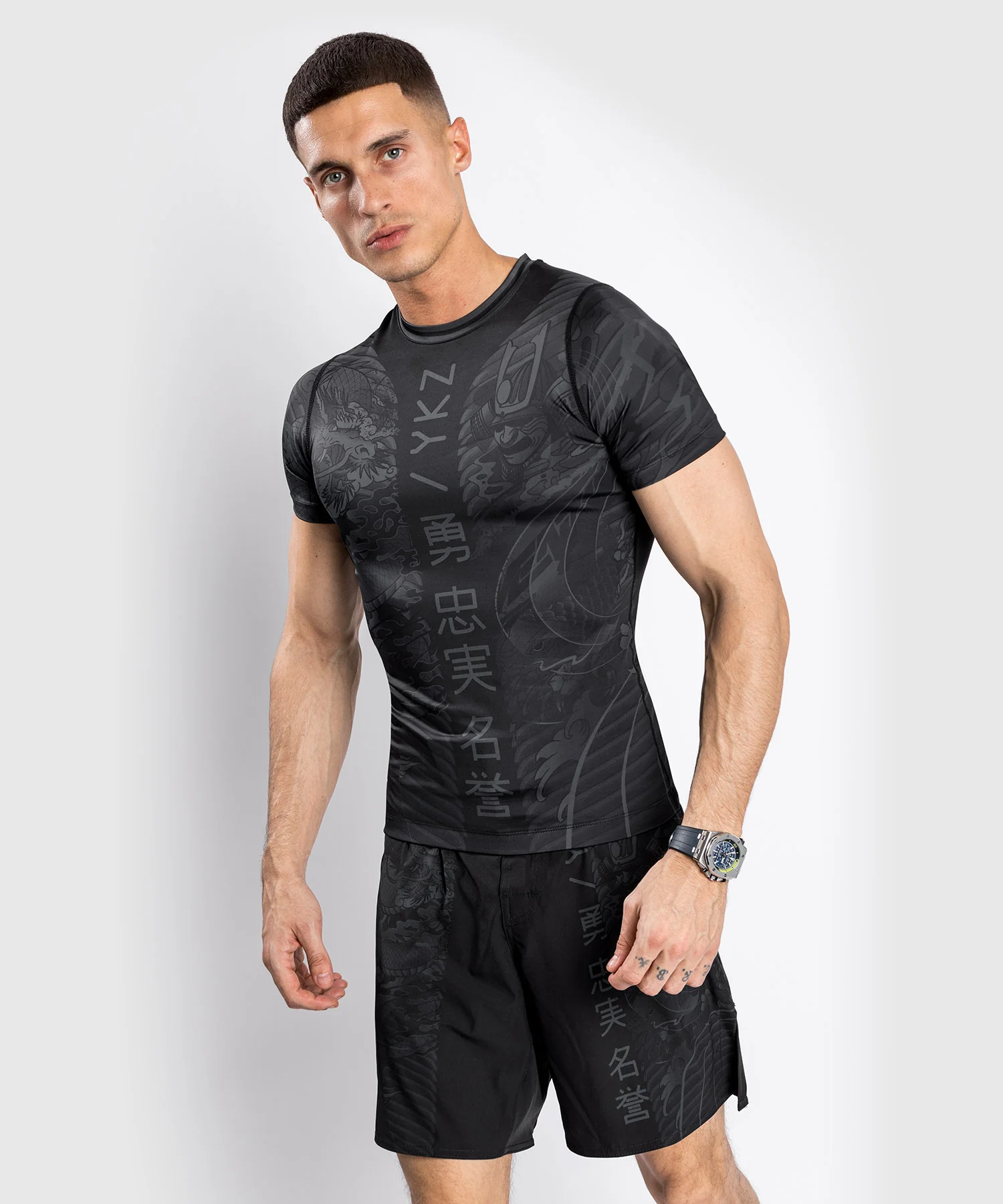Camiseta de compresión Venum YKZ21 - Manga Corta - Negro/Negro - Image 3
