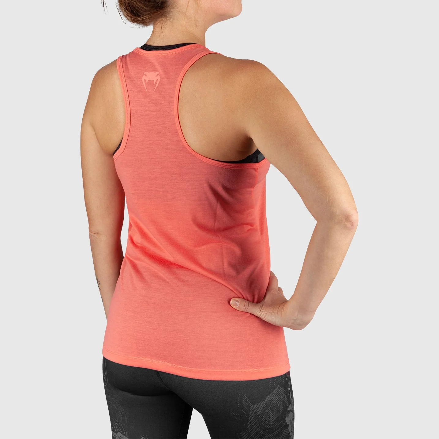 Venum Classic Camiseta de Tirantes para Mujer – Rosa - Image 3