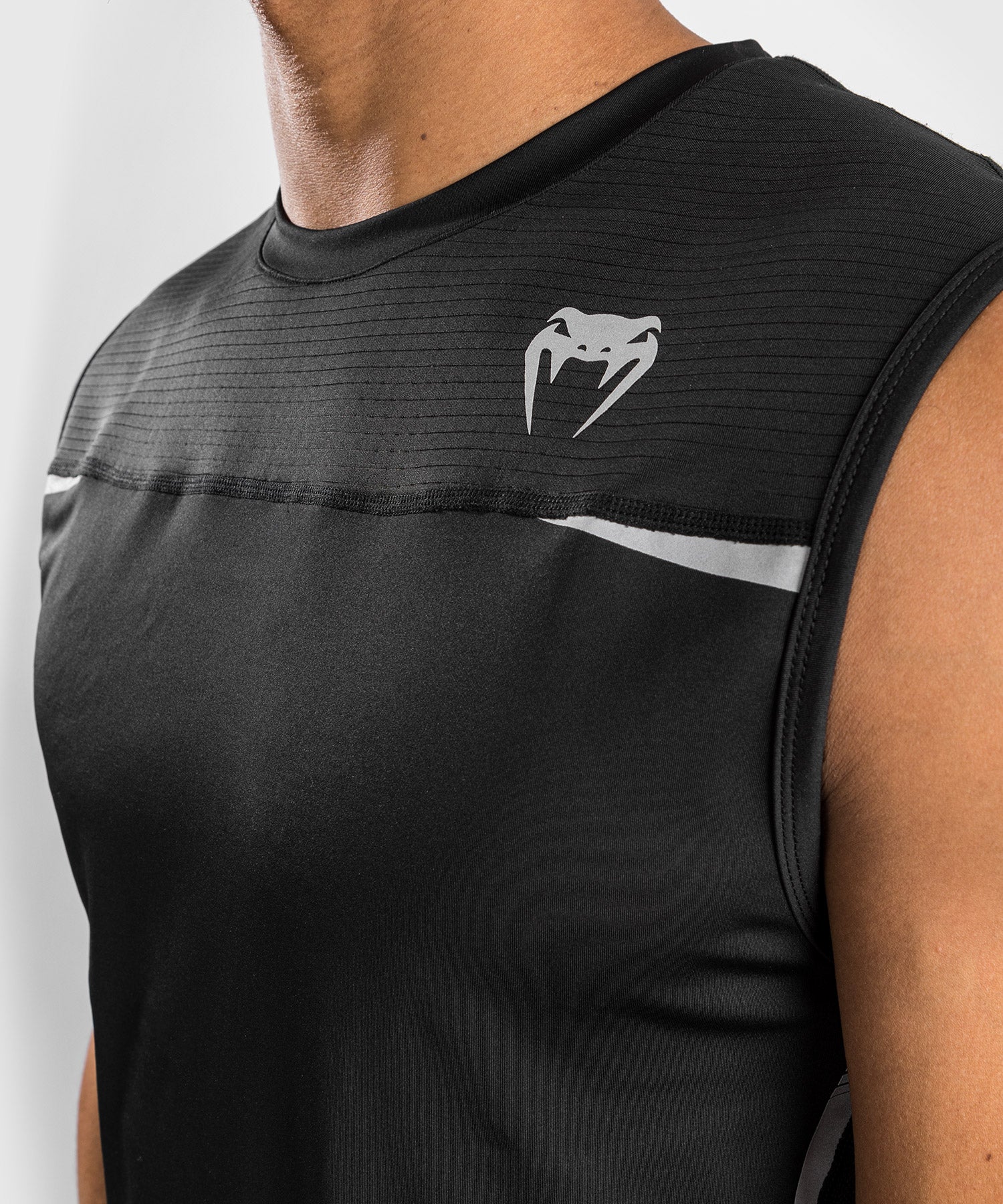 Camiseta sin mangas Dry Tech Venum Tempest 2.0 - Negro / Gris - Image 4