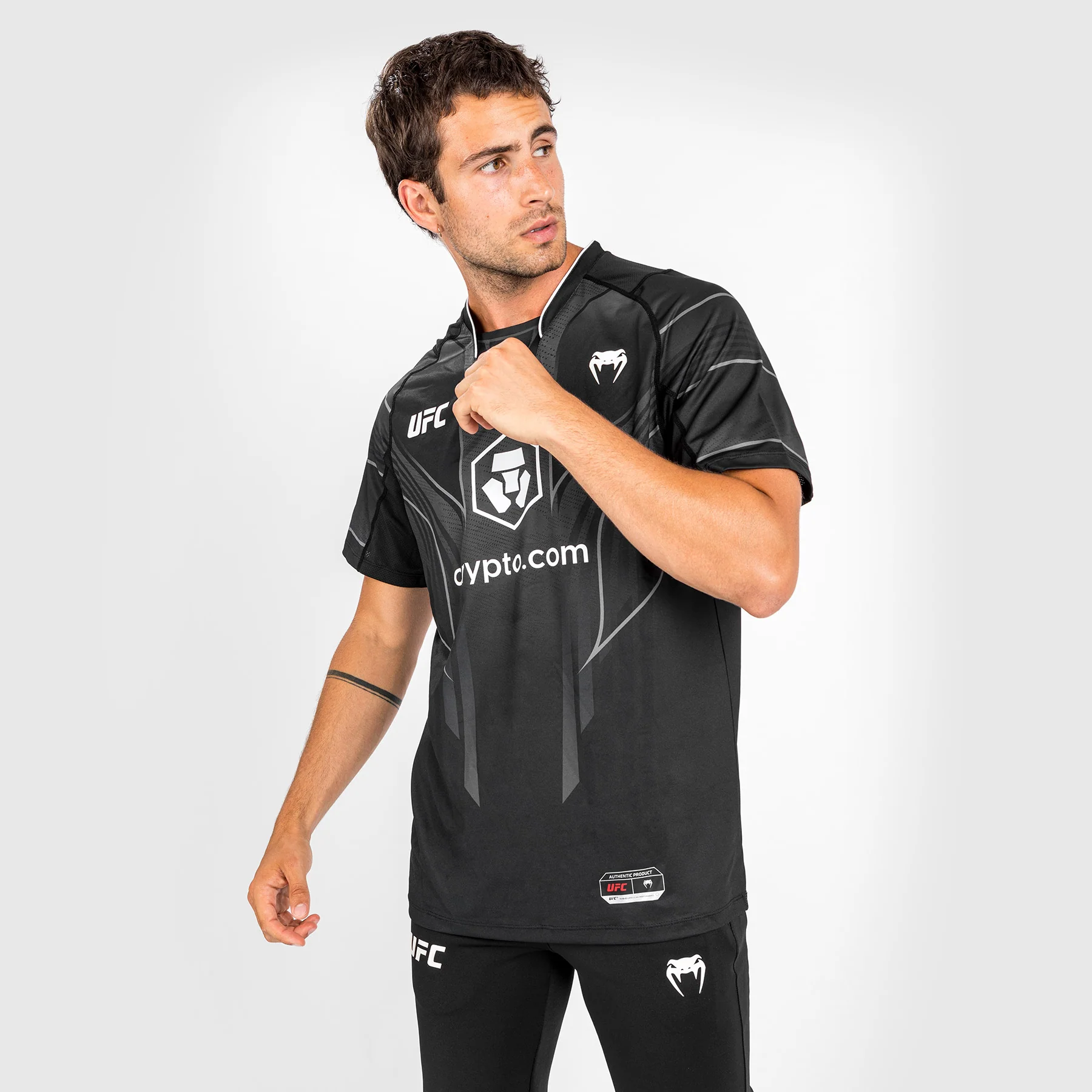 Camiseta UFC Venum Authentic Fight Night 2.0 para hombre - Negra - Image 4