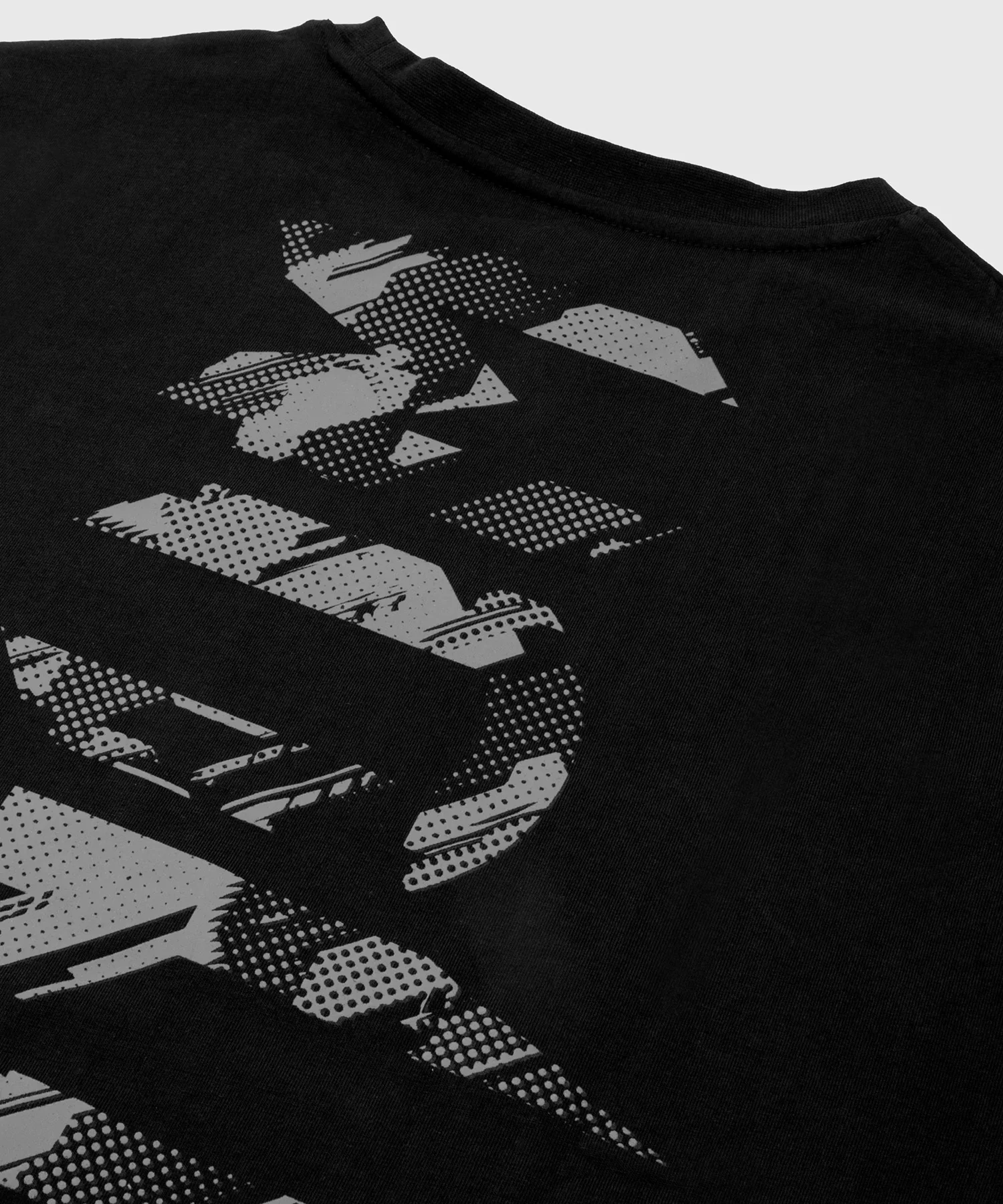 Camiseta Venum Giant Camo 2.0 - Negro/Camo Urbano - Image 6