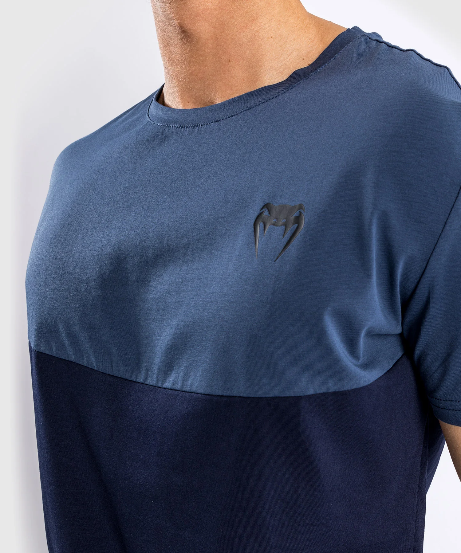 Camiseta Venum Laser 2.0 - Azul Marino - Image 6