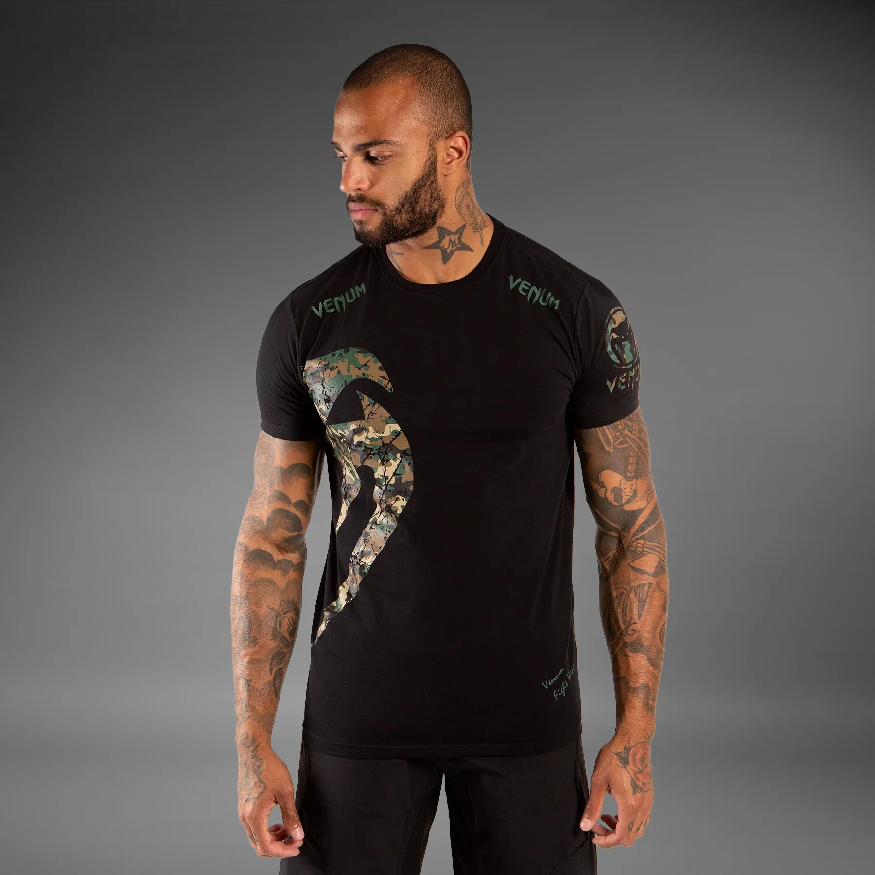 Venum Original Giant Camiseta - Negro/Camuflaje