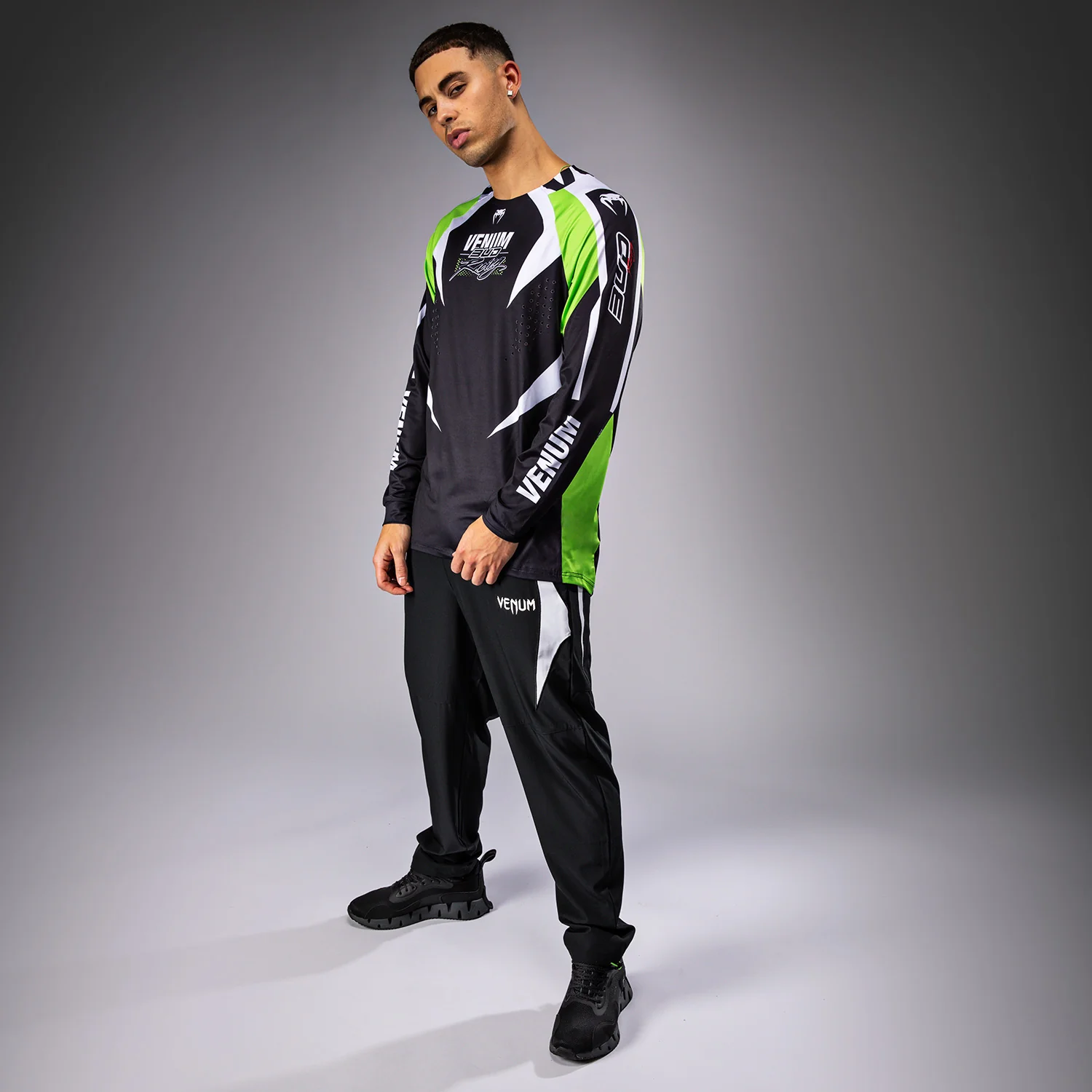 Venum x Bud Racing Camiseta Dry-Tech para Hombre - Negra/Blanca/Verde lima - Image 4