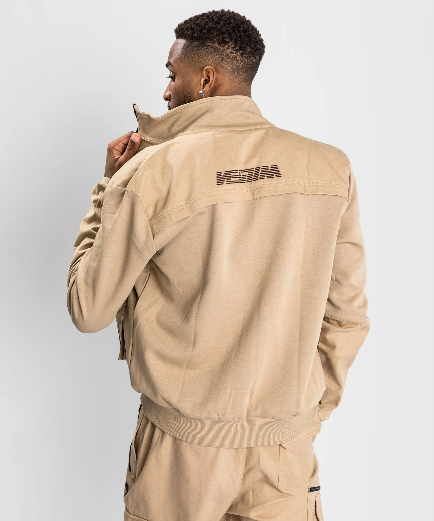 Chaqueta con Cremallera Venum Cargo - Arena - Image 4