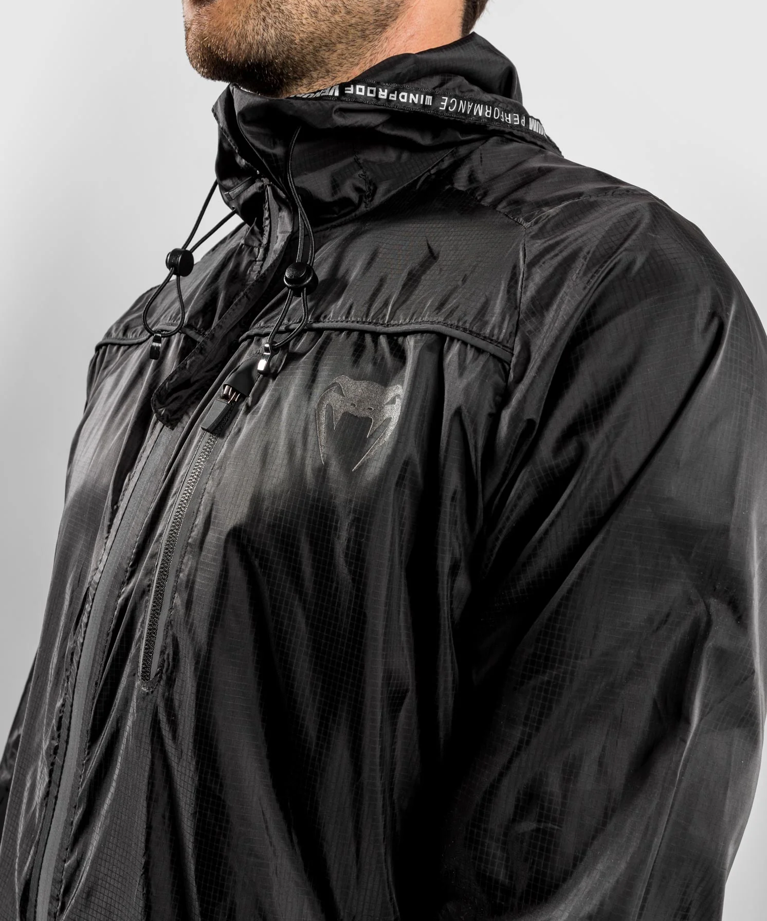 Chaqueta cortavientos Venum Tempest 2.0 - Negro - Image 4