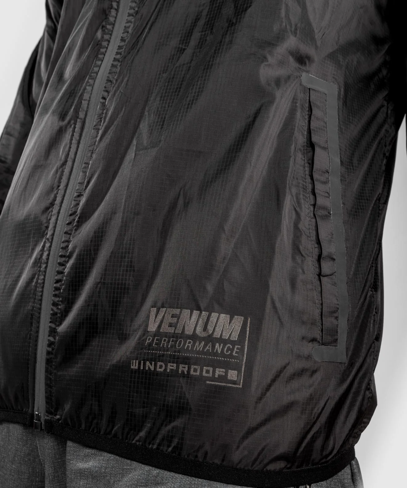 Chaqueta cortavientos Venum Tempest 2.0 - Negro - Image 6