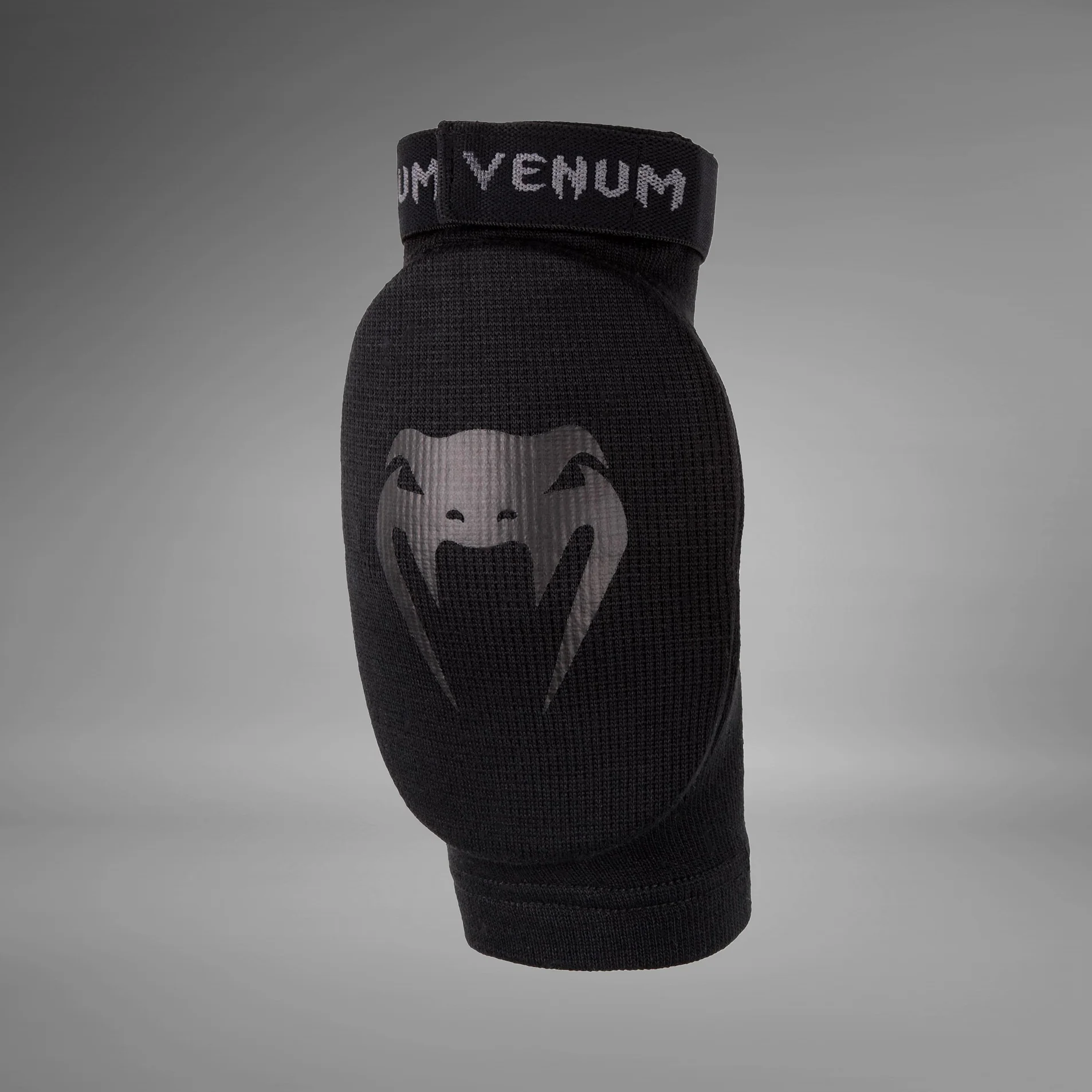 Venum Challenger Pro Mochila (20-25L) – Negro/Camo Oscuro