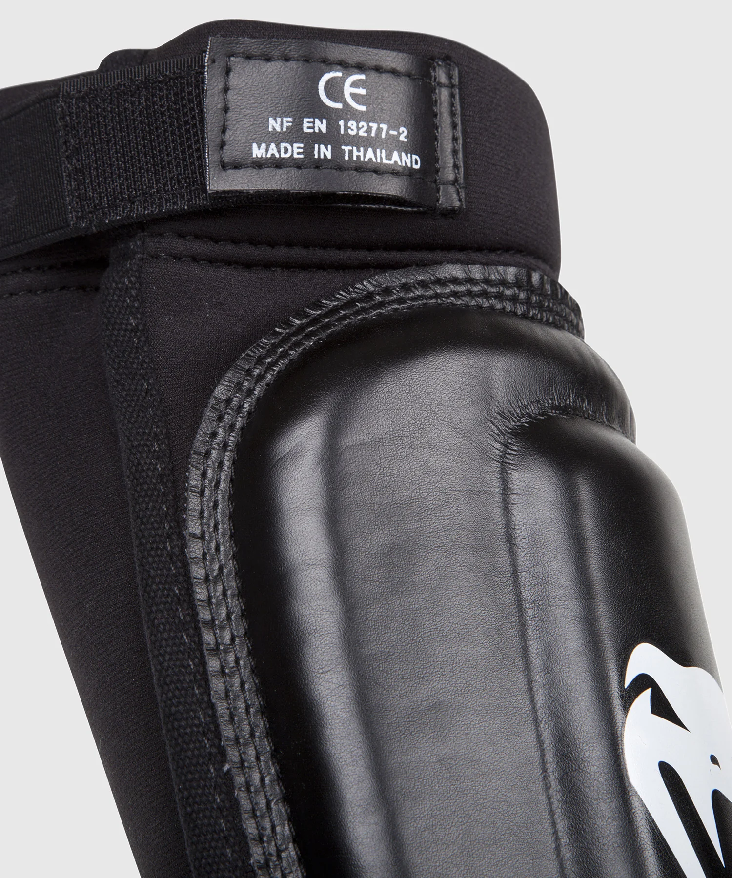 Espinilleras Venum 360 MMA - Negro - Image 4