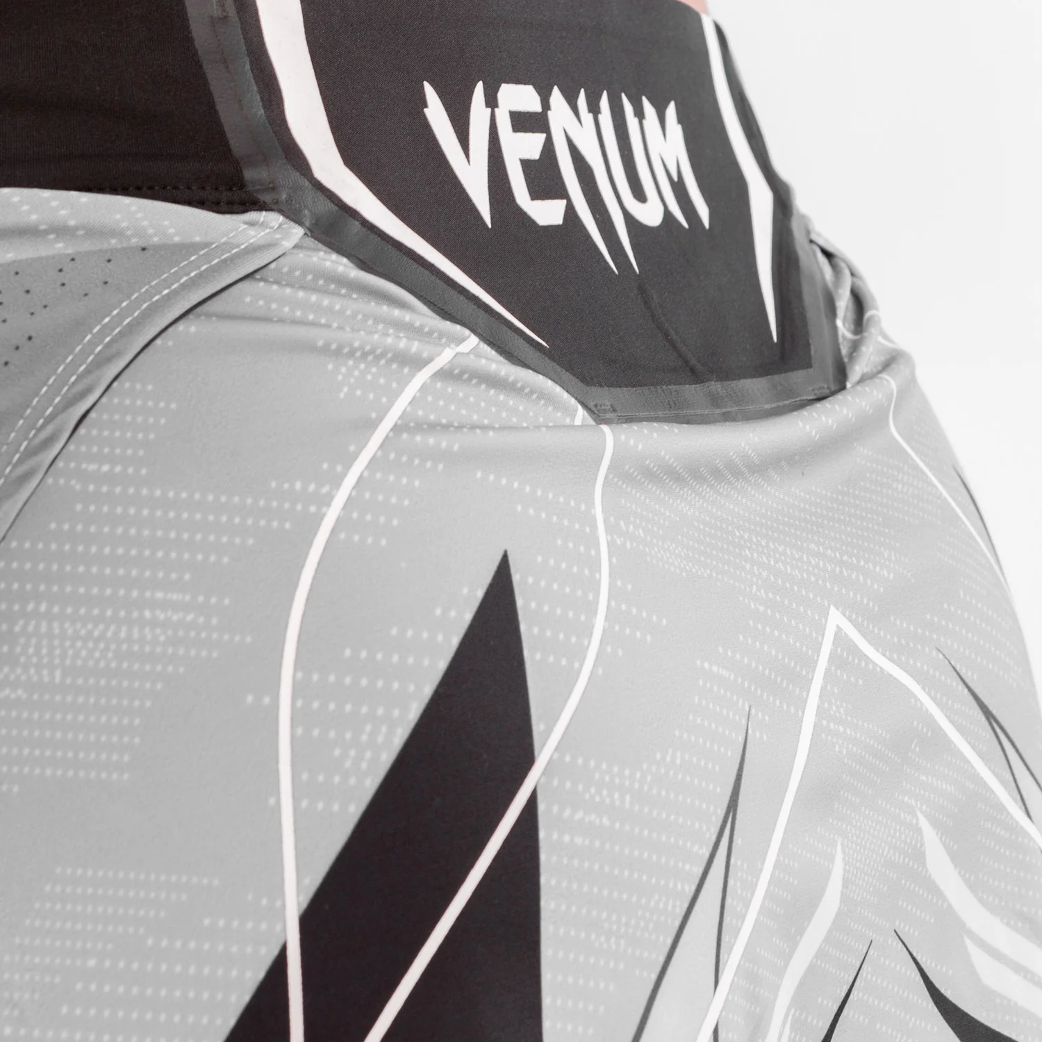 Falda-pantalón Para Mujer UFC Venum Authentic Fight Night - Blanco - Image 6