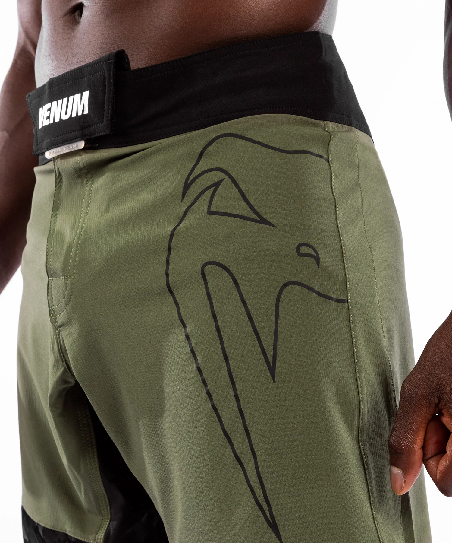 Fightshorts Venum LIGHT 4.0 - Caqui/Plata - Image 5