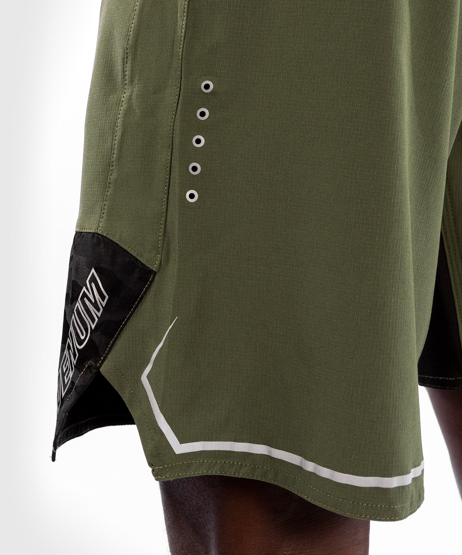 Fightshorts Venum LIGHT 4.0 - Caqui/Plata - Image 7