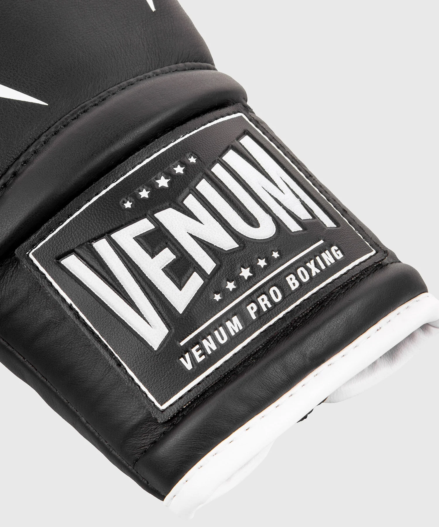 Guantes de Boxeo profesional Venum Giant 2.0  – cordones - Negro/Blanco - Image 4