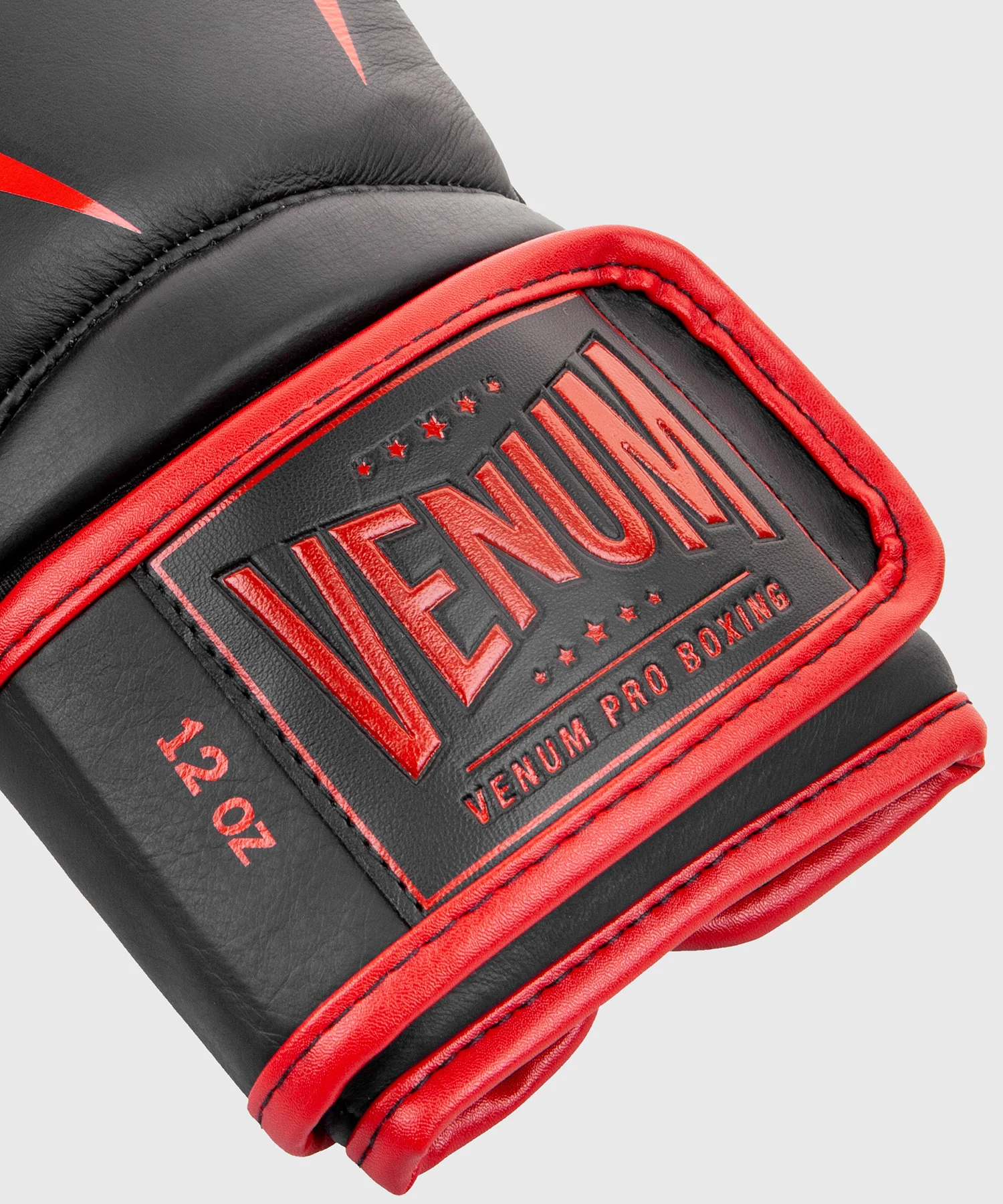 Guantes de Boxeo profesional Venum Giant 2.0 – Velcro - Negro/Rojo - Image 4