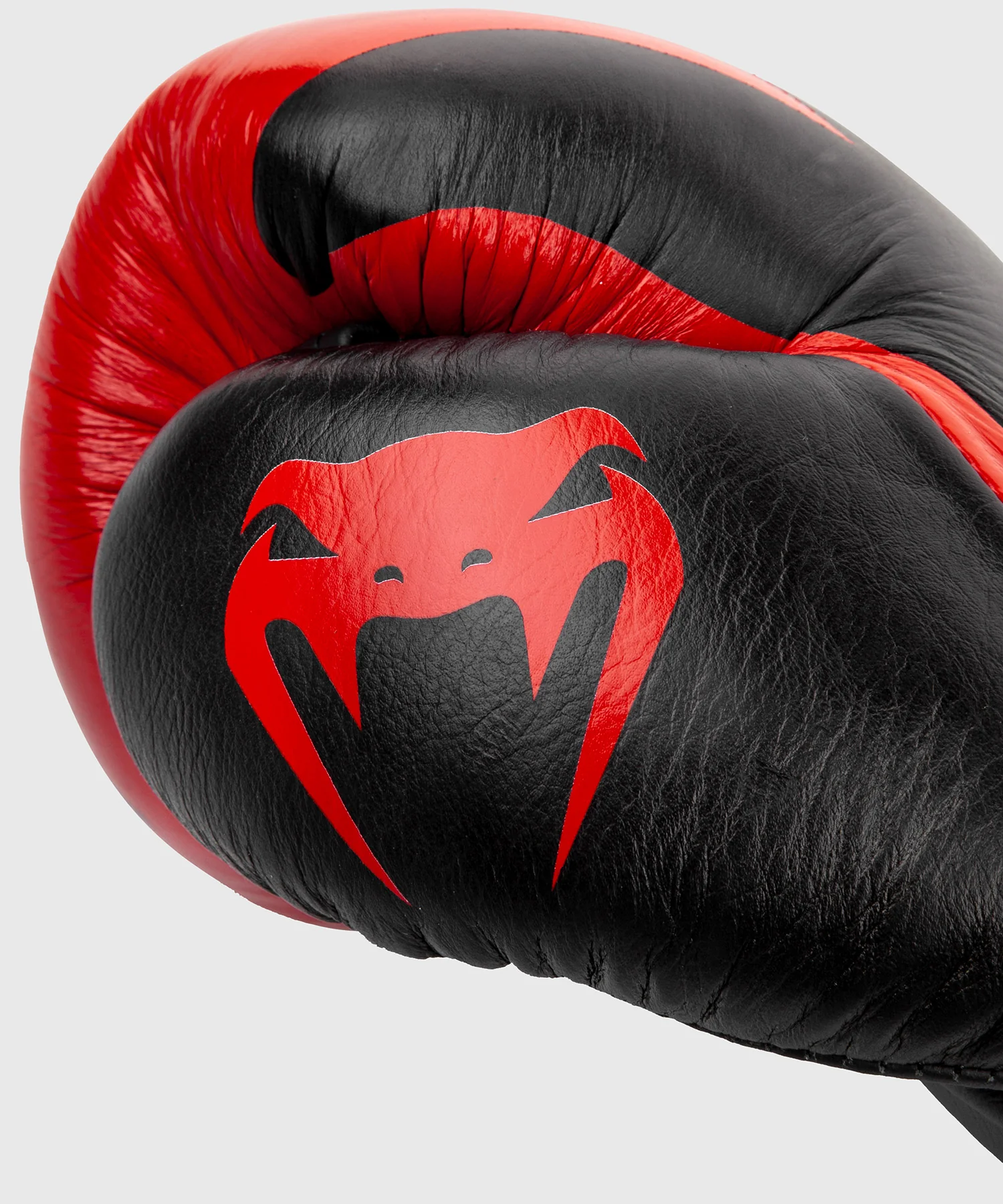 Guantes de Boxeo profesional Venum Hammer – Cordones - Negro/Rojo - Image 8
