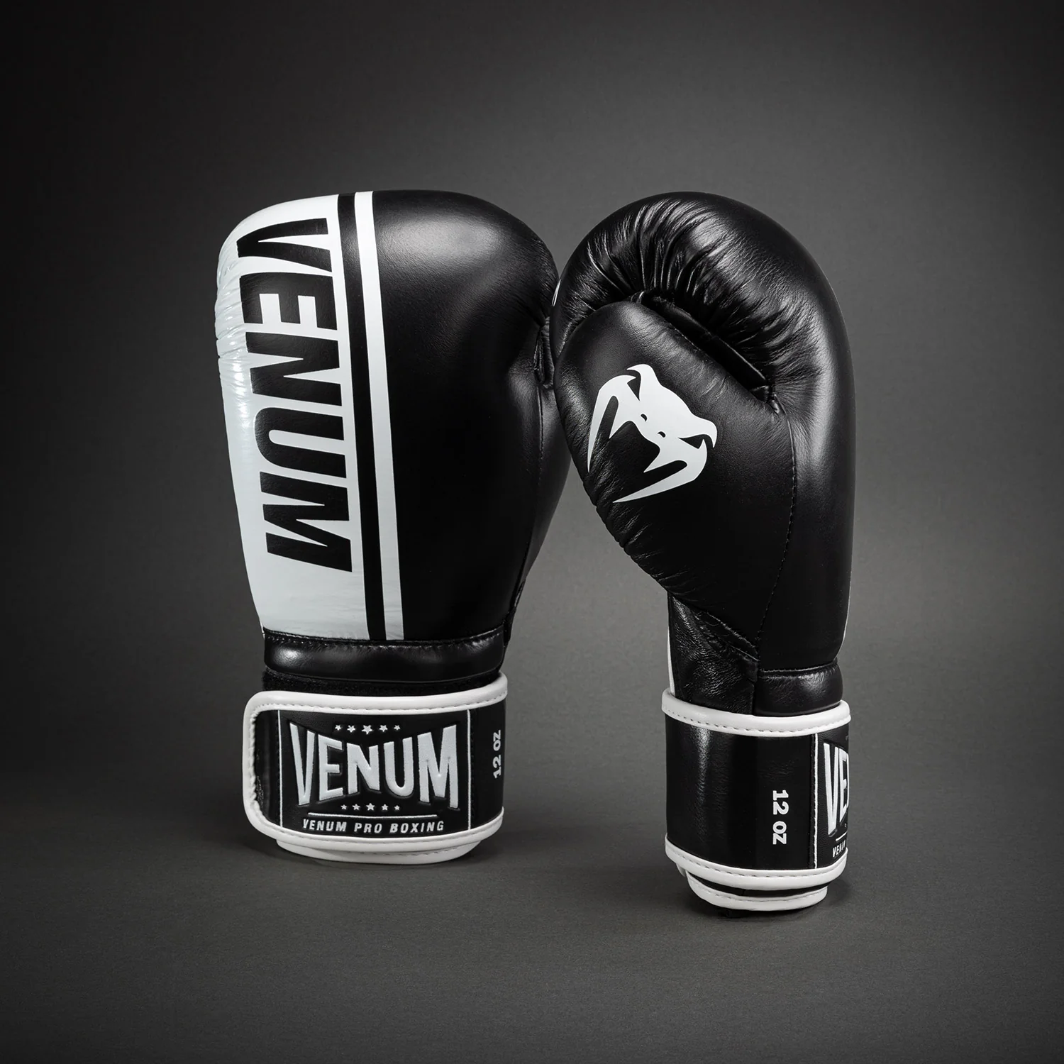 Guantes de boxeo Venum Shield Pro con velcro - Negro/Blanco - Image 2