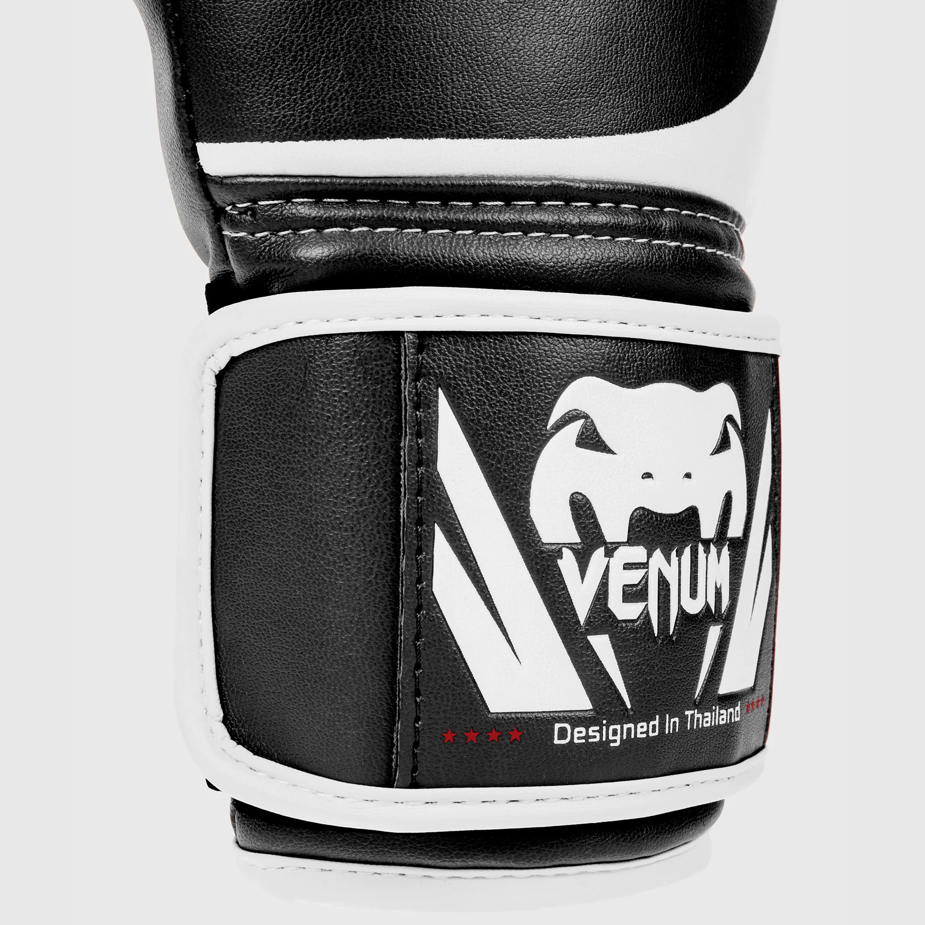Guantes de Boxeo Venum Challenger 2.0 - Negro/Blanco - Image 6