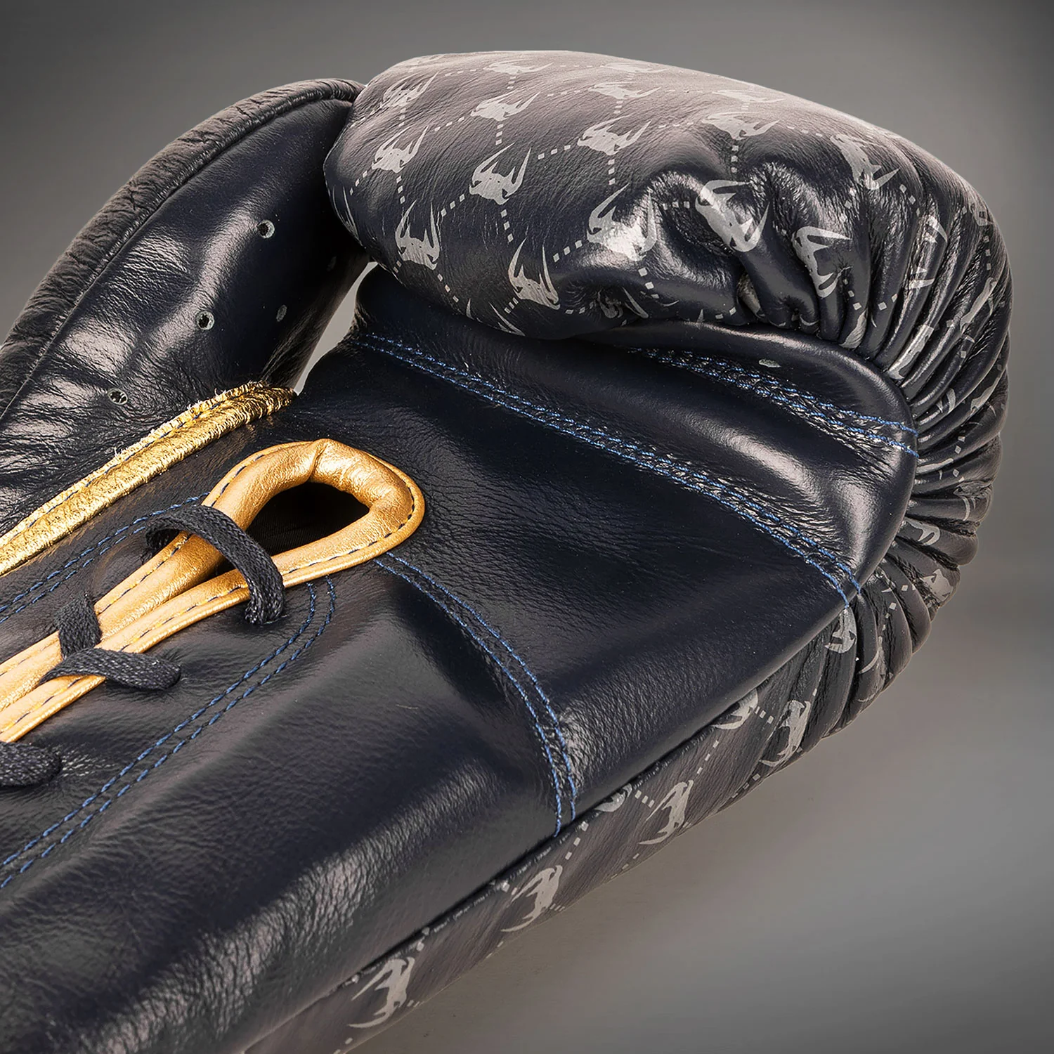 Guantes de boxeo Venum Coco Monogram Pro - Azul pizarra - Image 7
