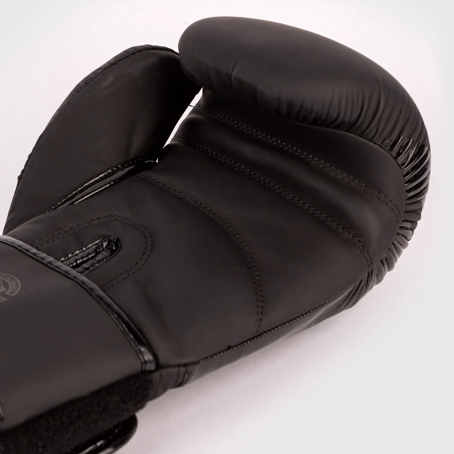Guantes de Boxeo Venum Contender 2.0 - Negro/Negro - Image 5