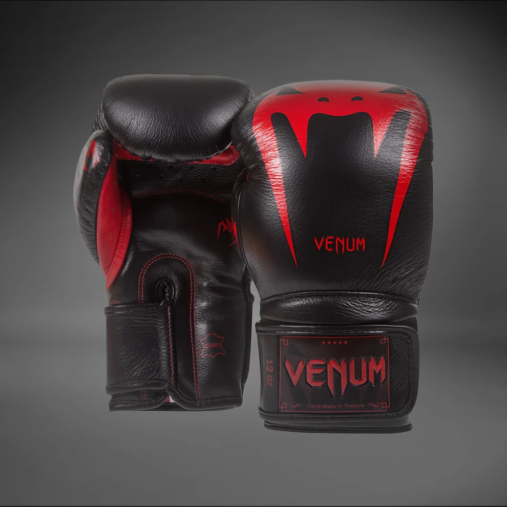 Guantes de Boxeo Venum Giant 3.0 - Cuero Nappa Negro Endiablado - Image 2
