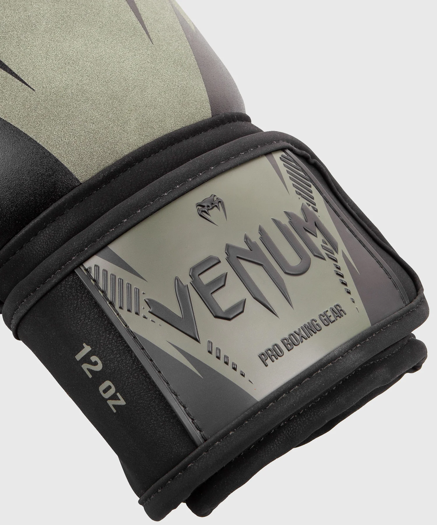 Guantes de Boxeo Venum Impact - Image 3