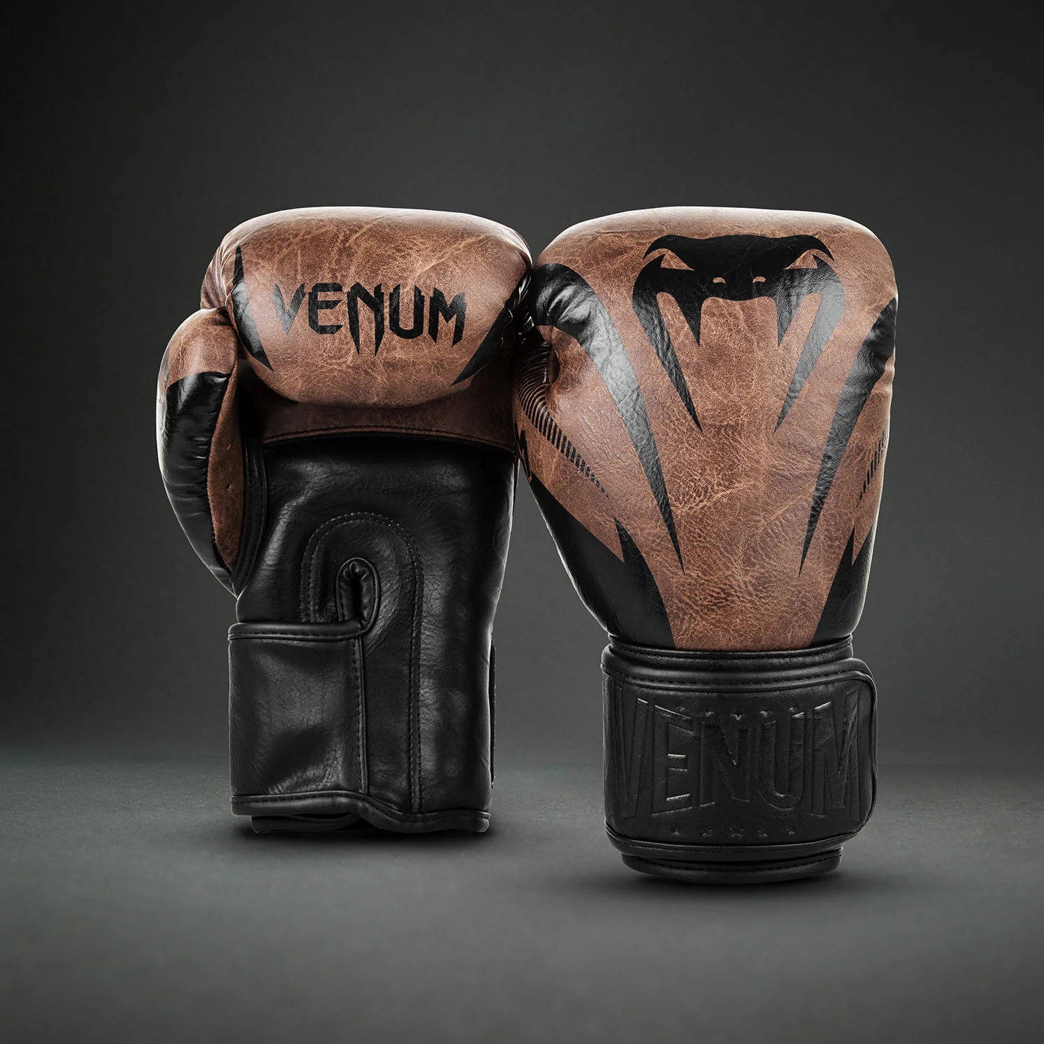 Venum Impact Guantes de Boxeo