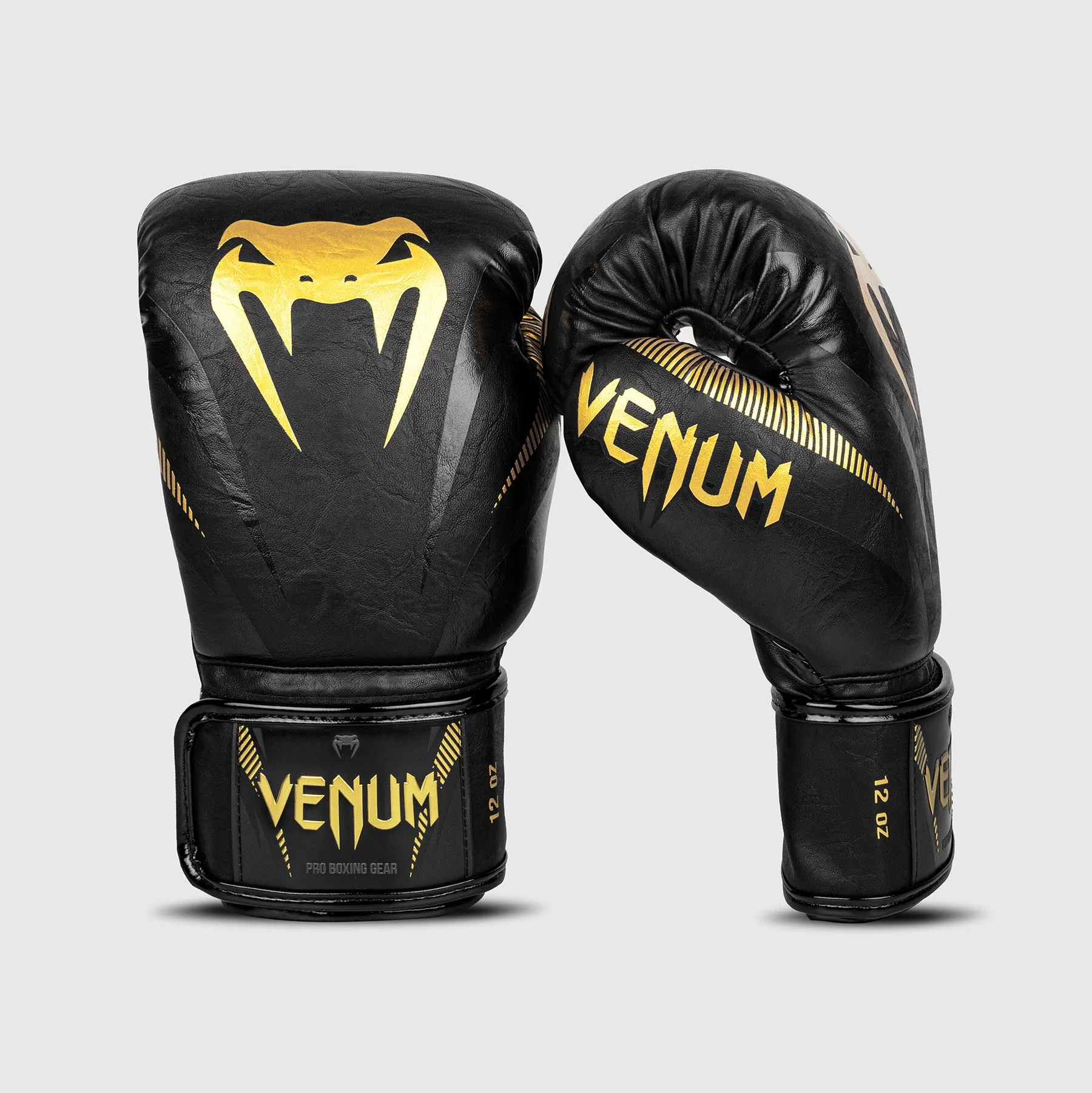 Guantes de Boxeo Venum Impact - Image 2