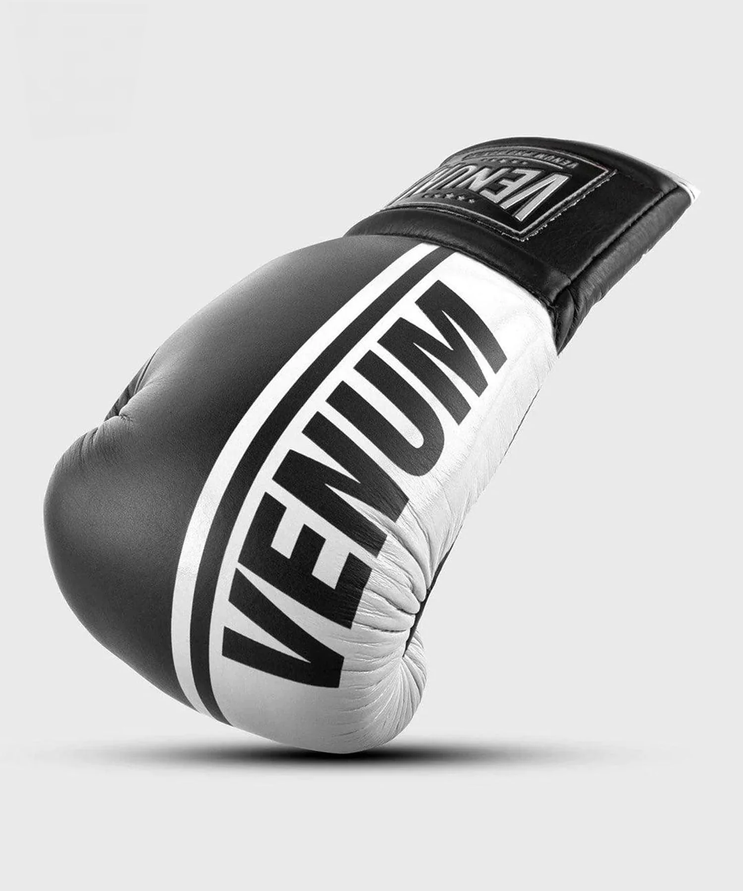 Guantes de boxeo Venum Shield custom con cordones - Image 2