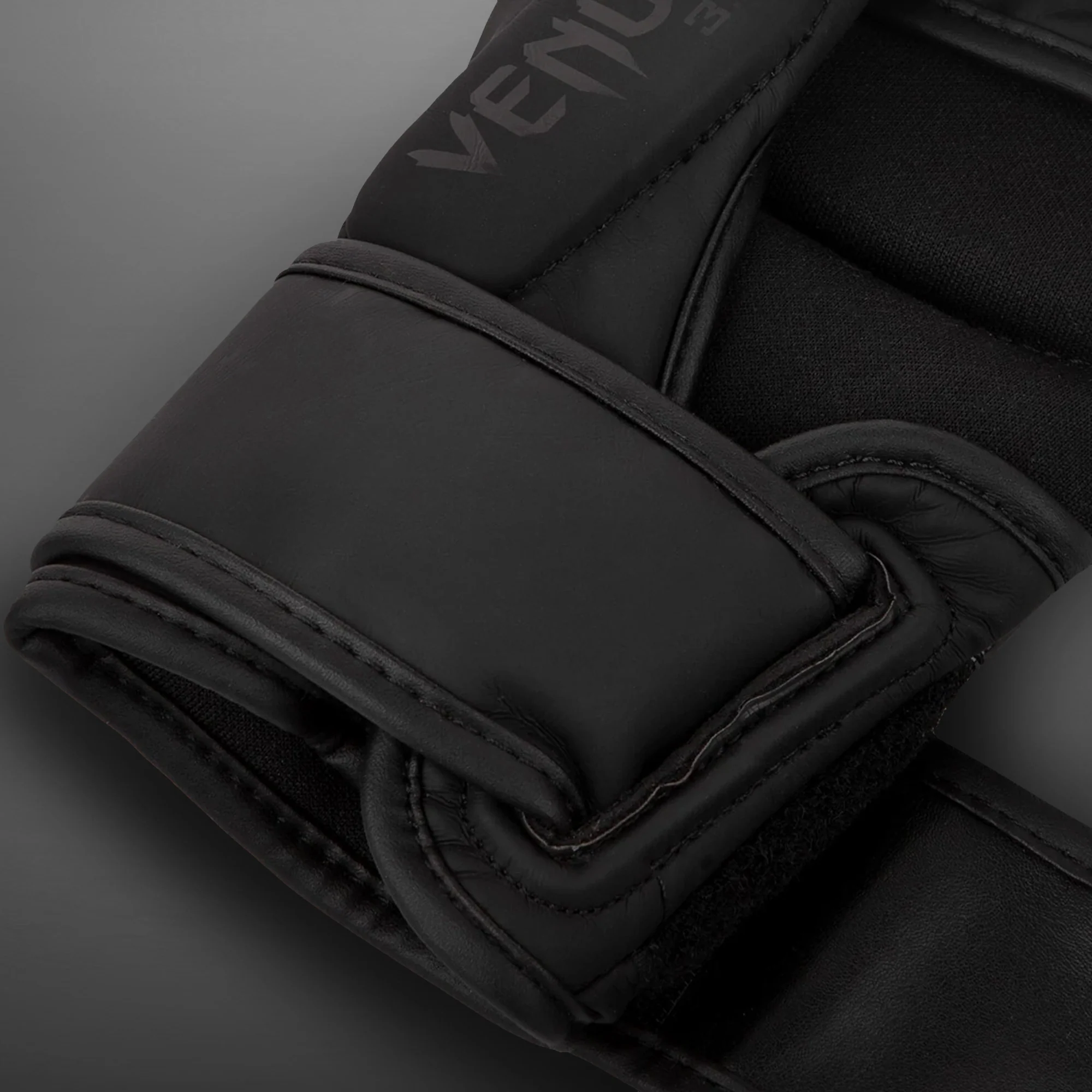 Venum Challenger 3.0 Guantes de sparring MMA - Negro - Image 5