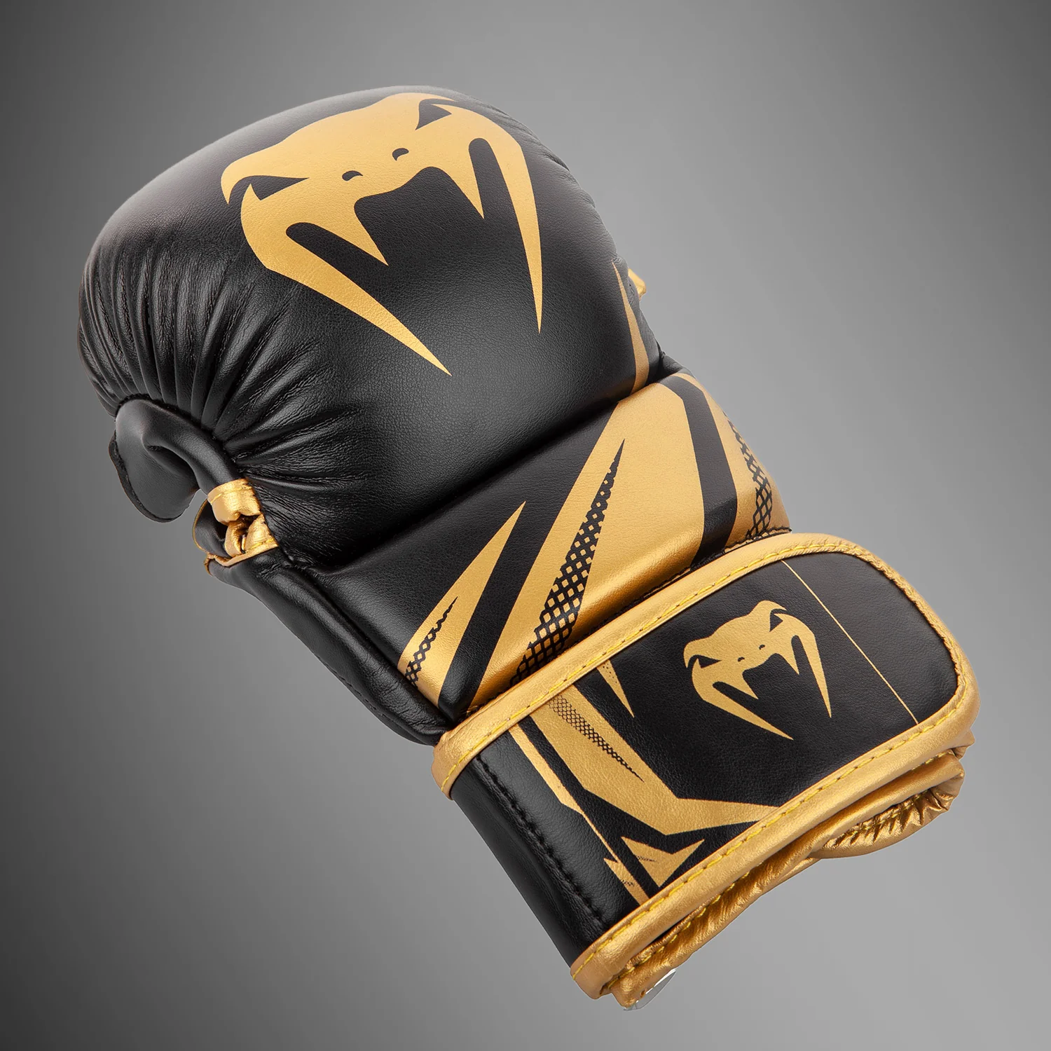 Venum Challenger 3.0 Guantes de sparring MMA - Negro/Dorado - Image 4