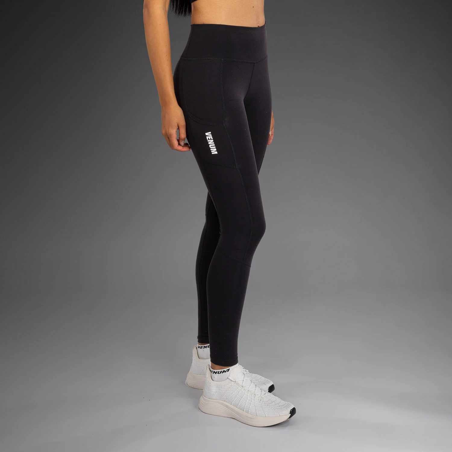 Leggings Venum Essential Performance - Negro - Image 4