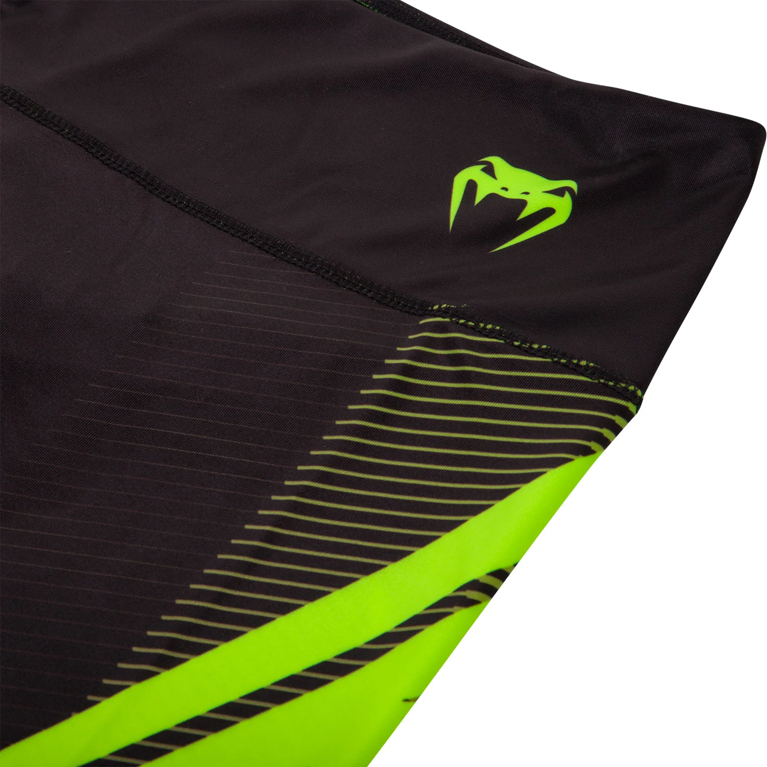 Leggins Cortos Venum Razor - Negro/Amarillo - Image 5