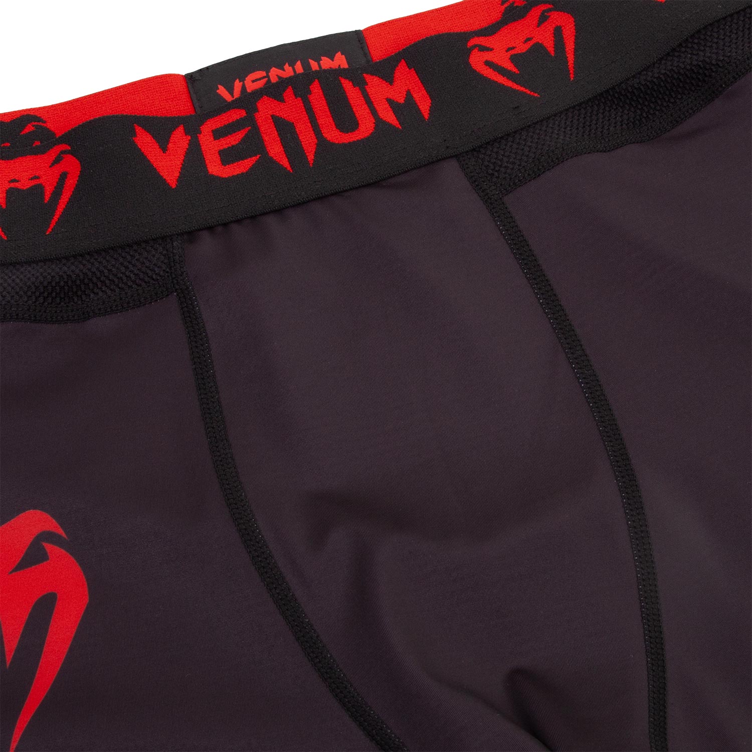 Mallas Venum Logos - Negro/Rojo - Image 5