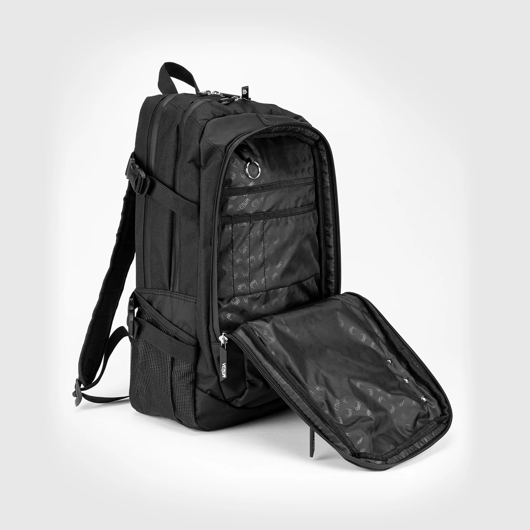Venum Challenger Pro Evo Mochila (20-25L) – Negro - Image 6