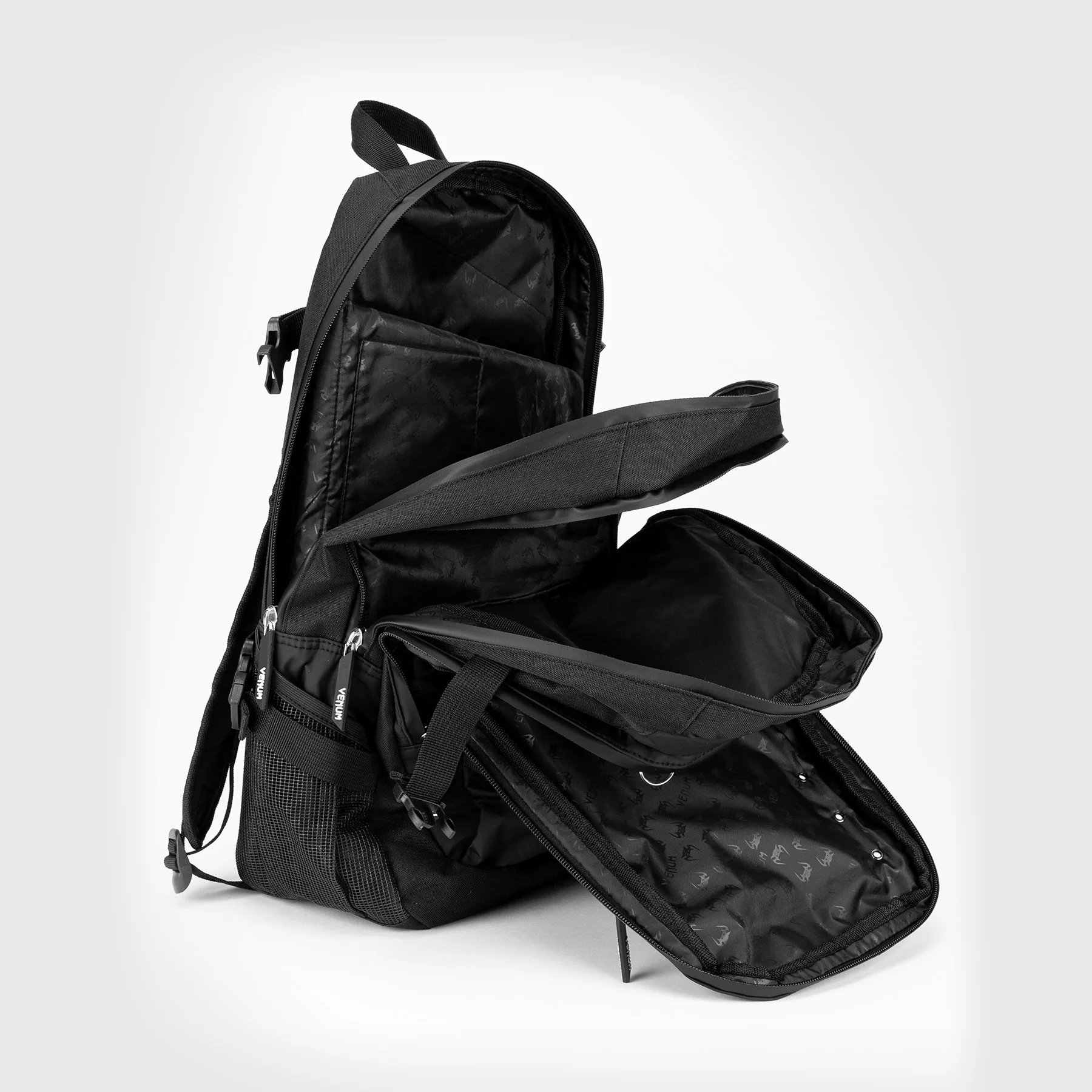 Venum Challenger Pro Evo Mochila (20-25L) – Negro - Image 7