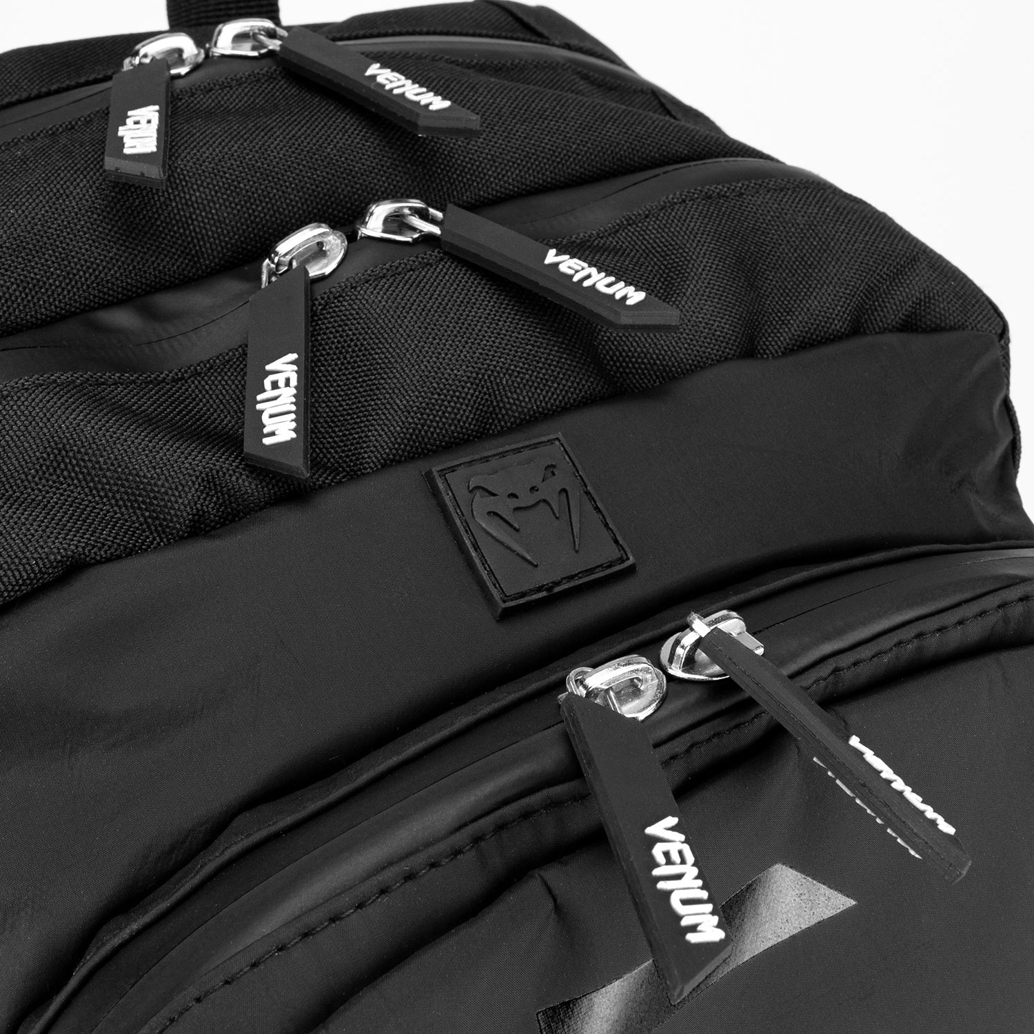 Venum Challenger Pro Evo Mochila (20-25L) – Negro - Image 8