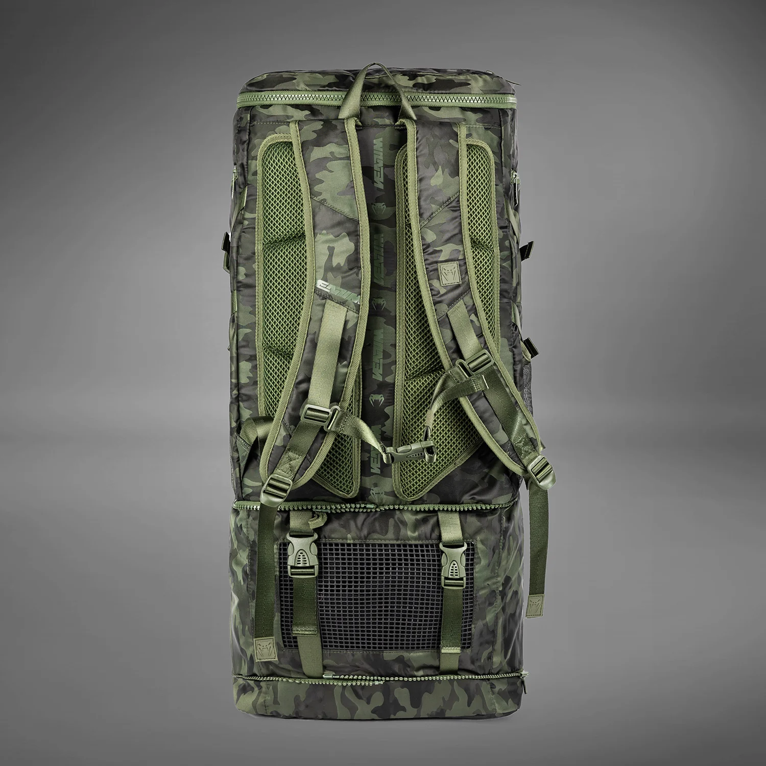 Venum Challenger Xtrem Mochila (50-63L) – Caqui/Camo - Image 3