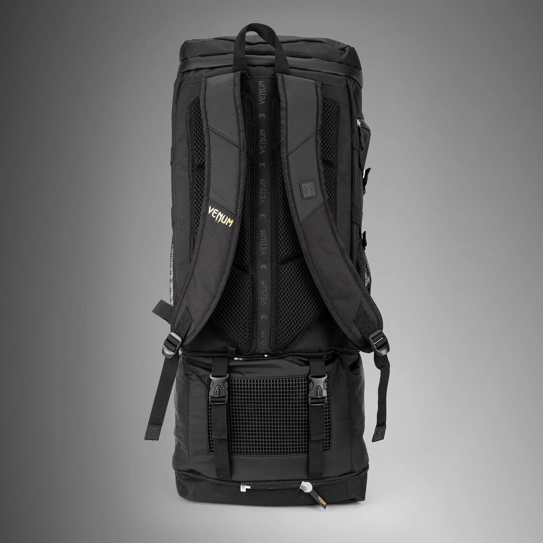 Venum Challenger Xtreme Evo Mochila - Negro/Dorado - Image 2