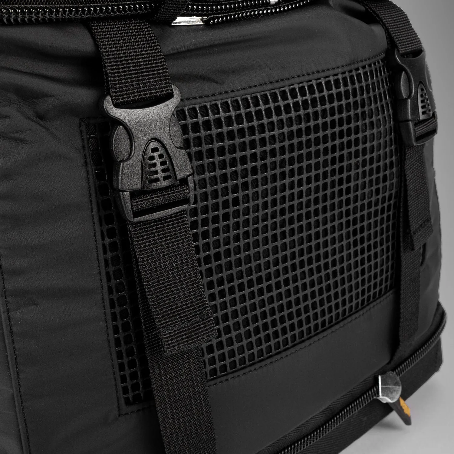 Venum Challenger Xtreme Evo Mochila - Negro/Dorado - Image 5