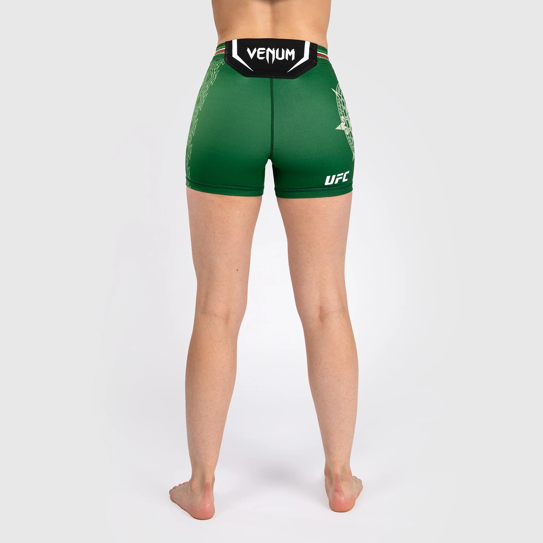 Noche UFC by Venum Authentic Fight Night Pantalones cortos Vale Tudo para mujer - Corte corto - Verde - Image 2