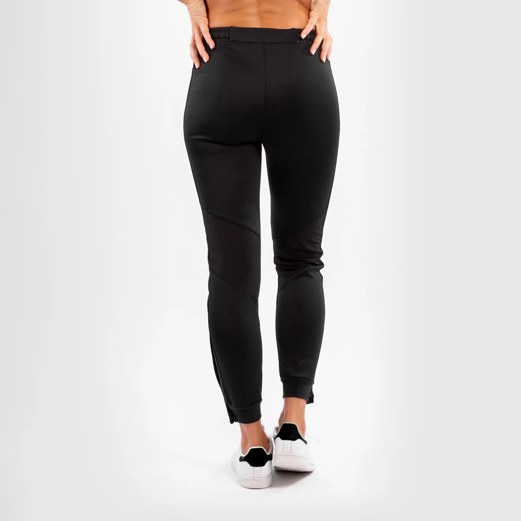 Pantalón De Chándal Para Mujer UFC Venum Authentic Fight Night Walkout - Campeón - Image 3
