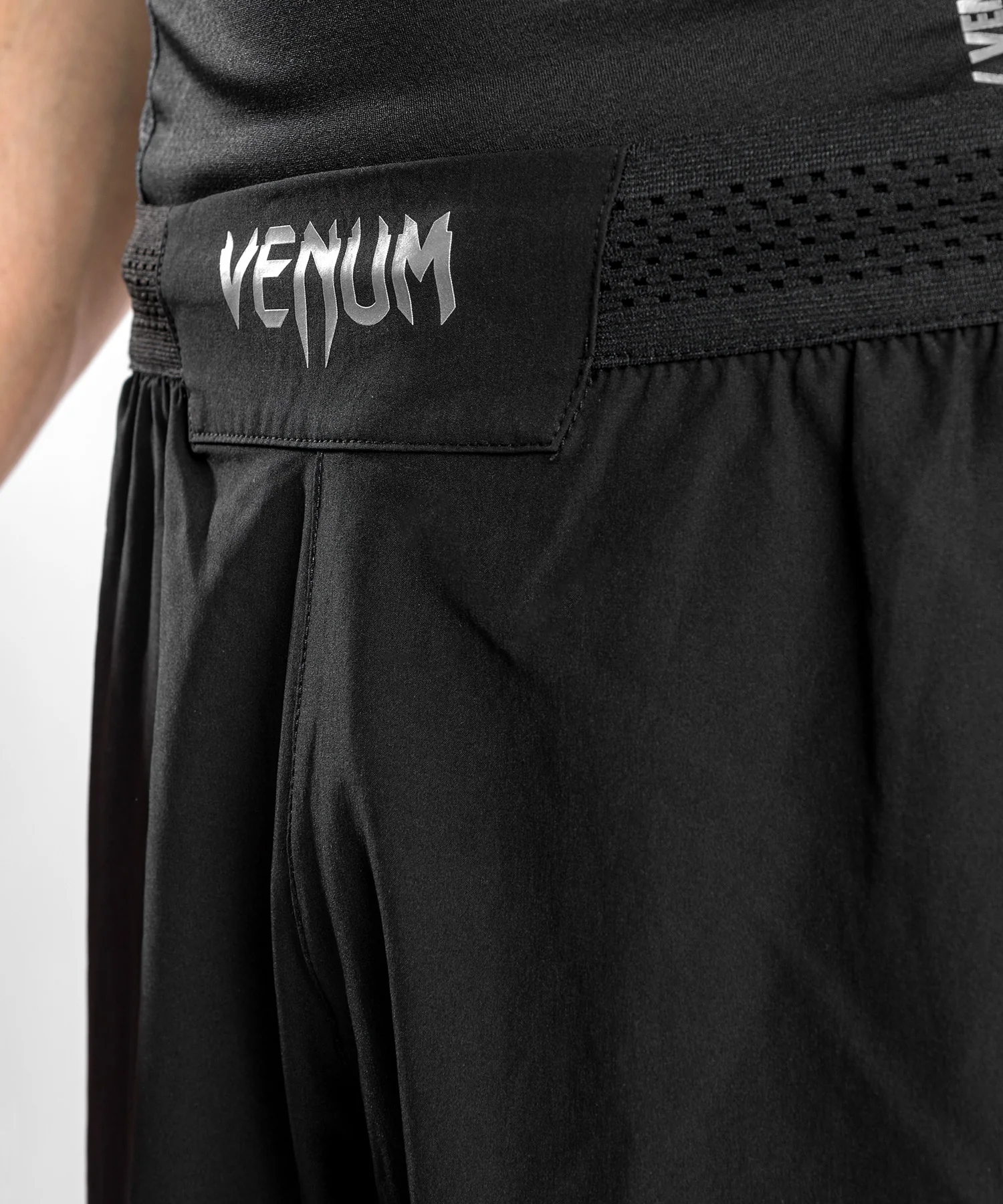 Pantalones cortos de combate Venum Tempest 2.0 - Negro/Gris - Image 4