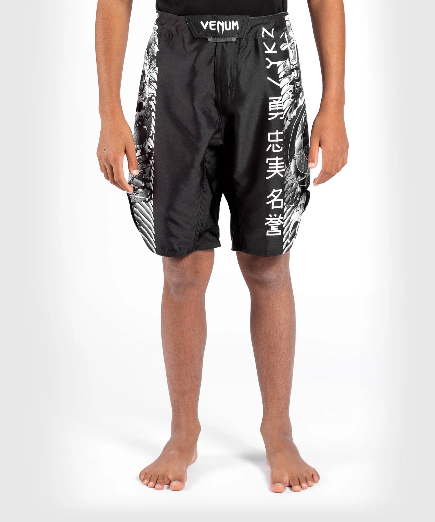 Pantalones cortos de lucha Venum YKZ21- para niños - Negro/Blanco - Image 3