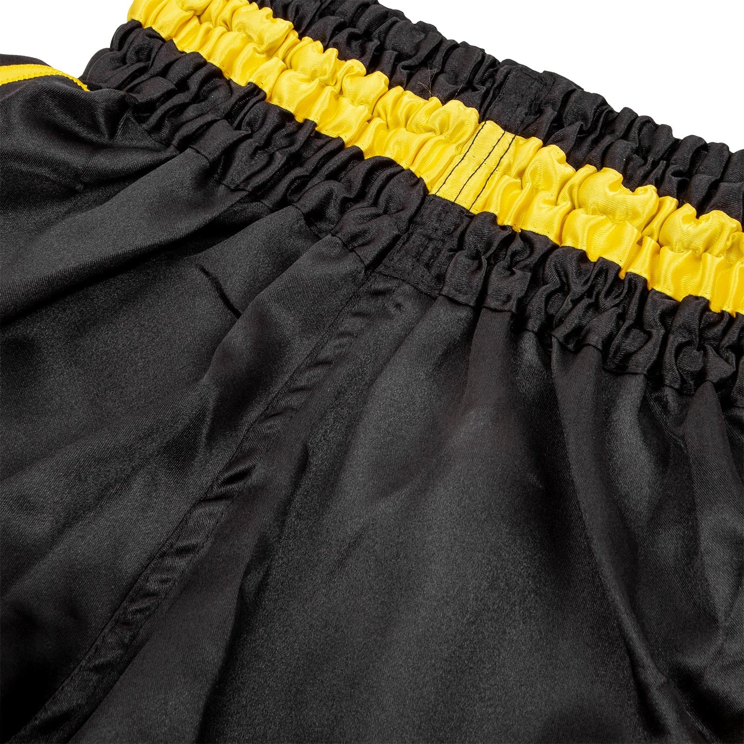 Pantalones Cortos de Muay Thai para Niños – Negro/Amarillo - Image 4