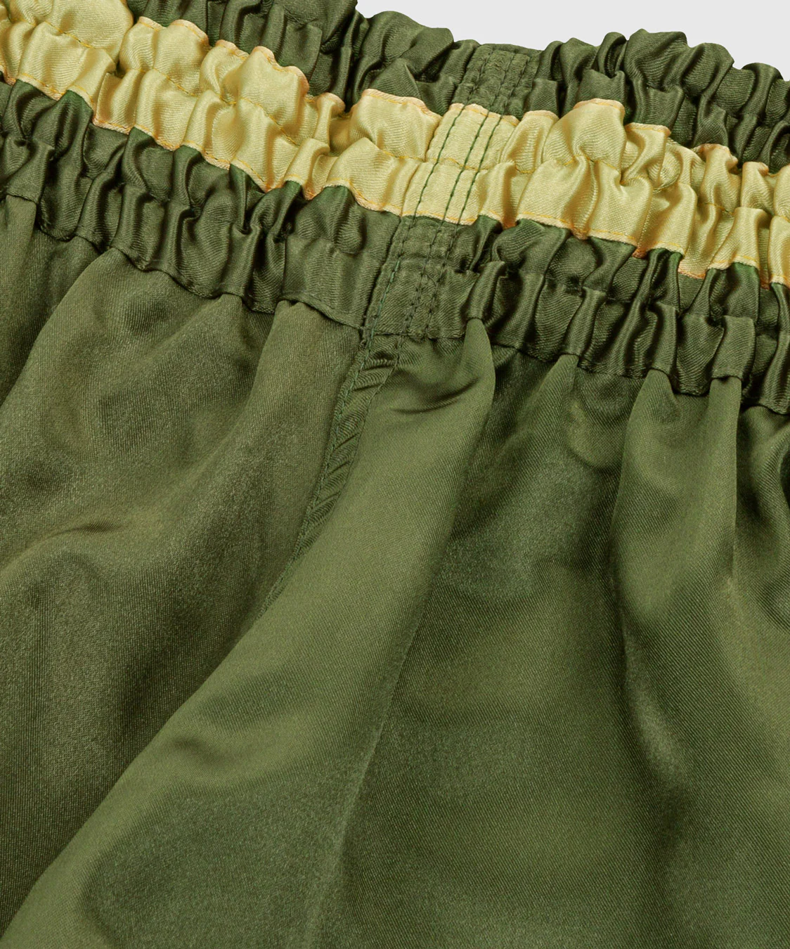 Pantalones Cortos de Muay Thai Venum Giant - Image 6