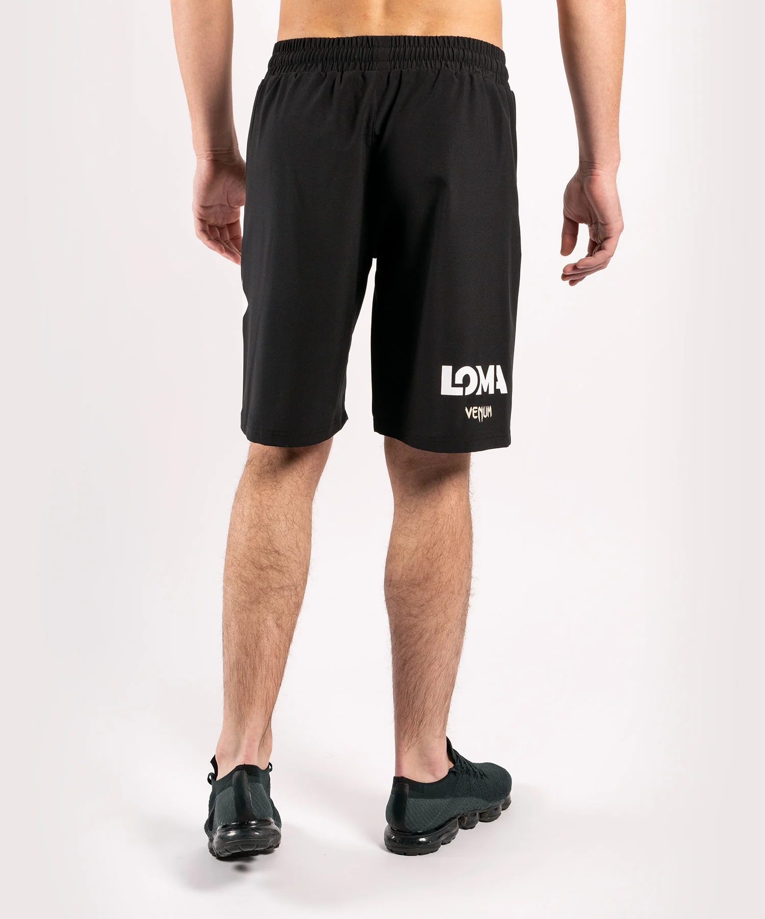 Pantalones cortos deportivos Venum Arrow Loma Signature Collection - Negro/Blanco - Image 5