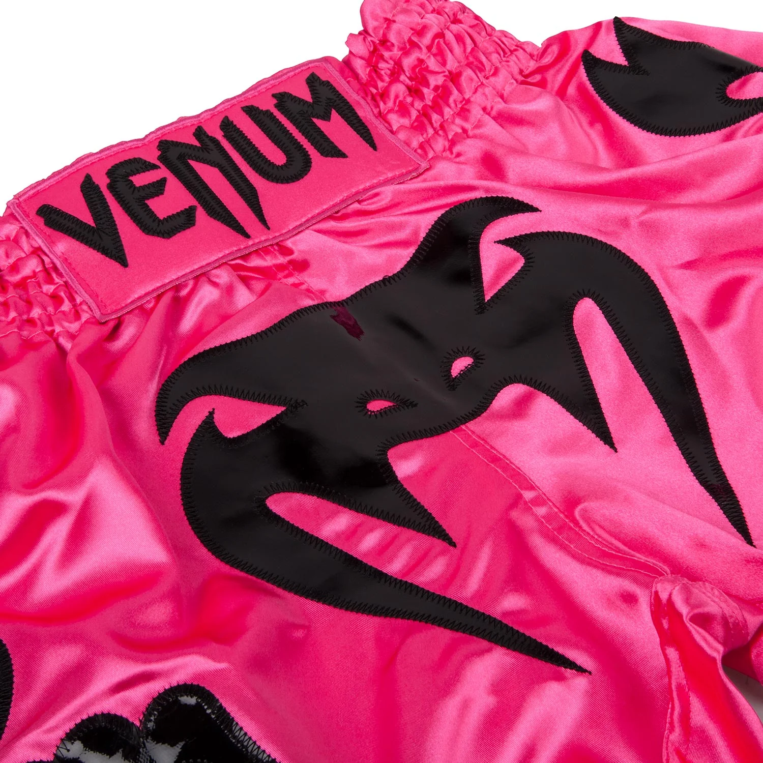 Pantalones cortos Muay Thai Venum Bangkok Inferno Muay Thai Shorts - Rosa/Negro - Image 3