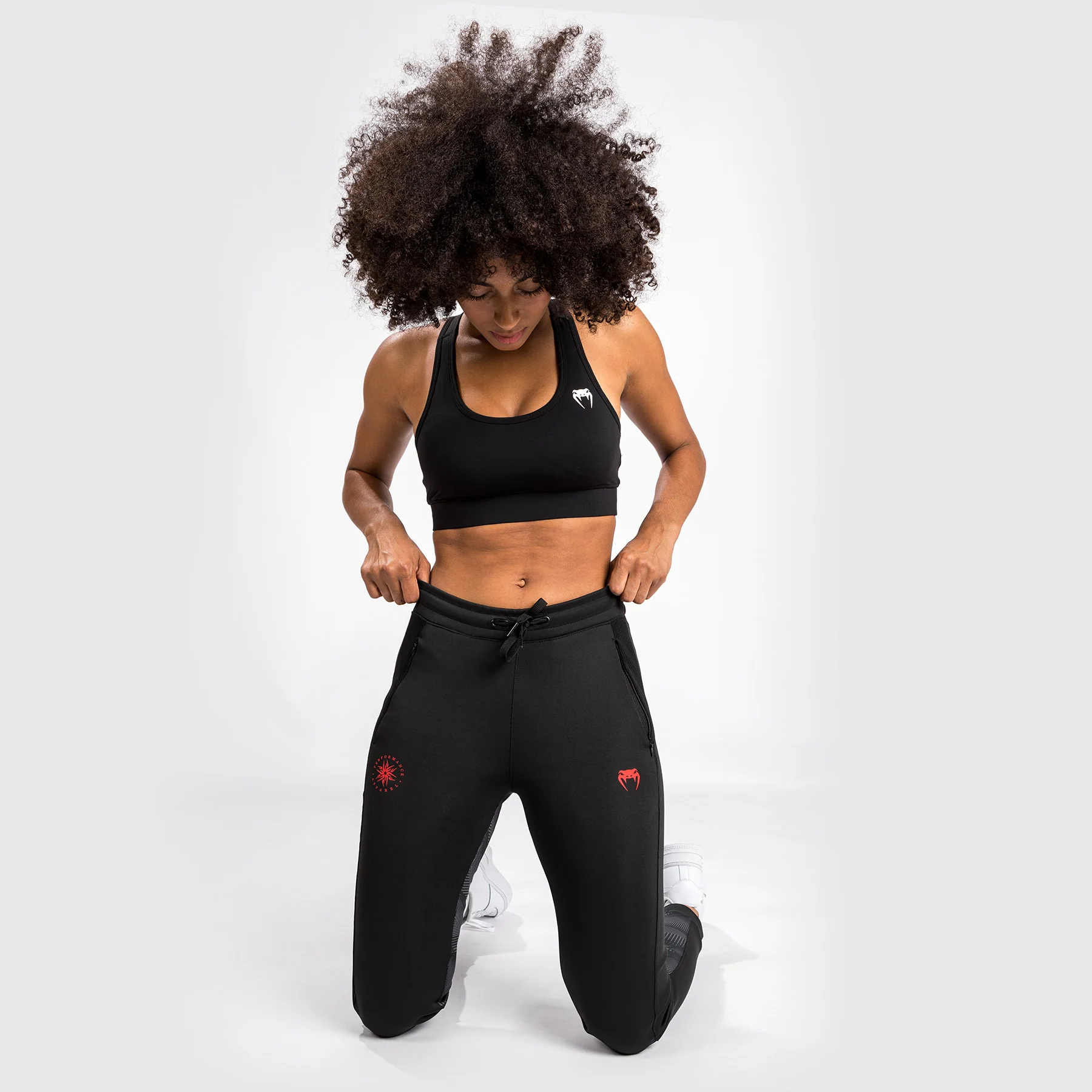 Pantalones de Jogging Venum Phantom - Para Mujer - Negro/Rojo - Image 3