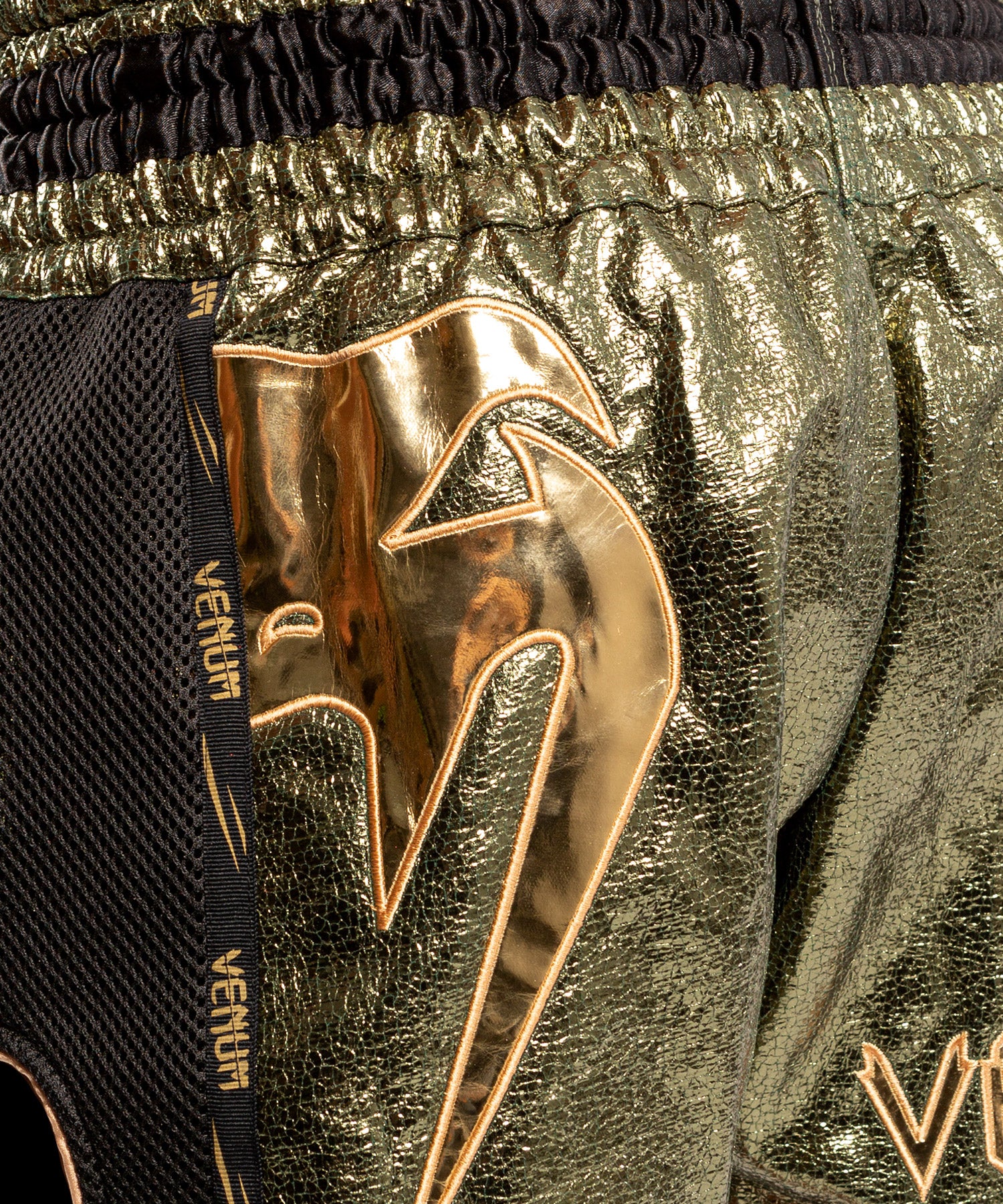 Pantalones de Muay Thai Venum Giant Foil - Caqui/Oro - Image 4