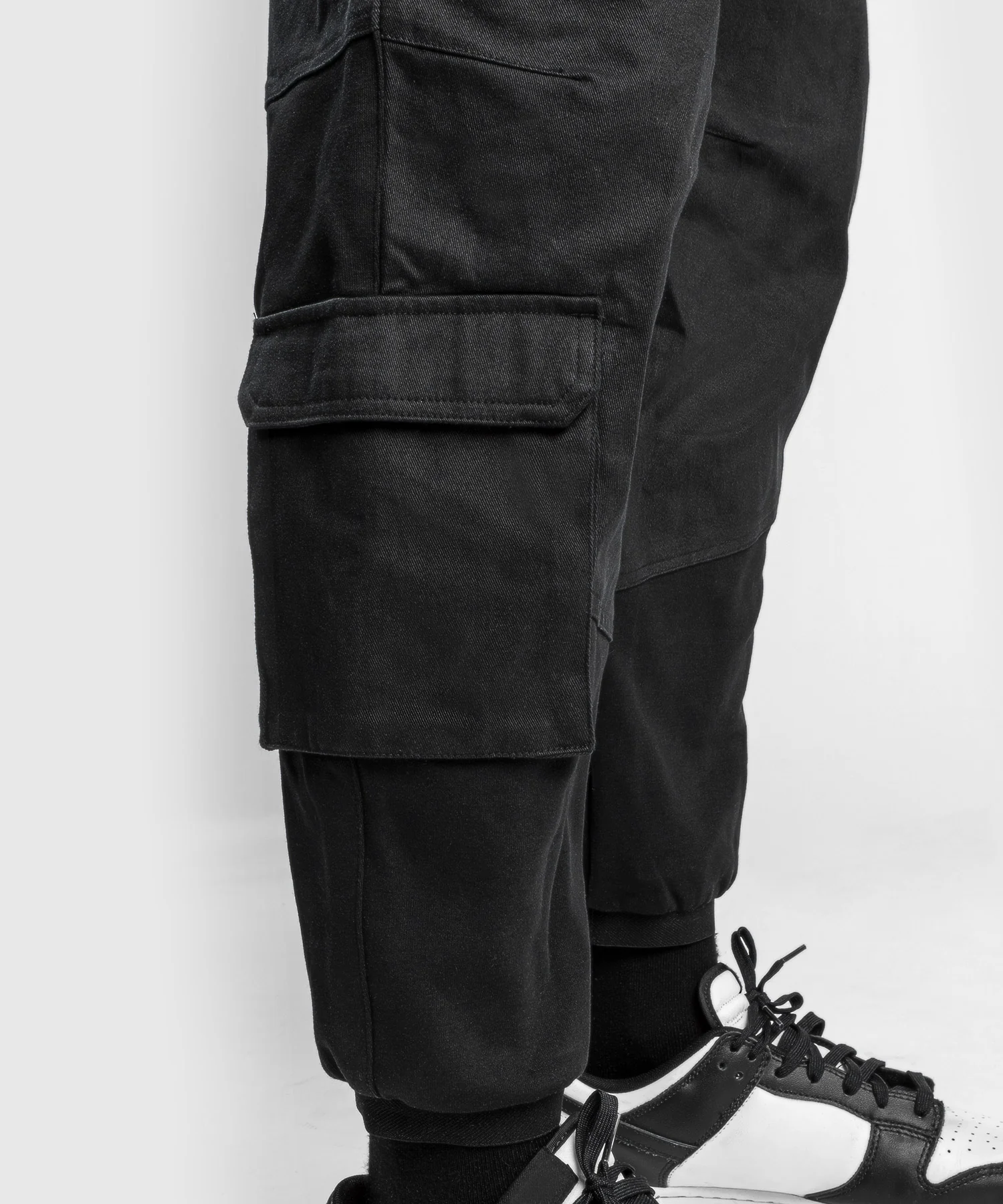 Pantalones Venum Cargo - Negro - Image 8